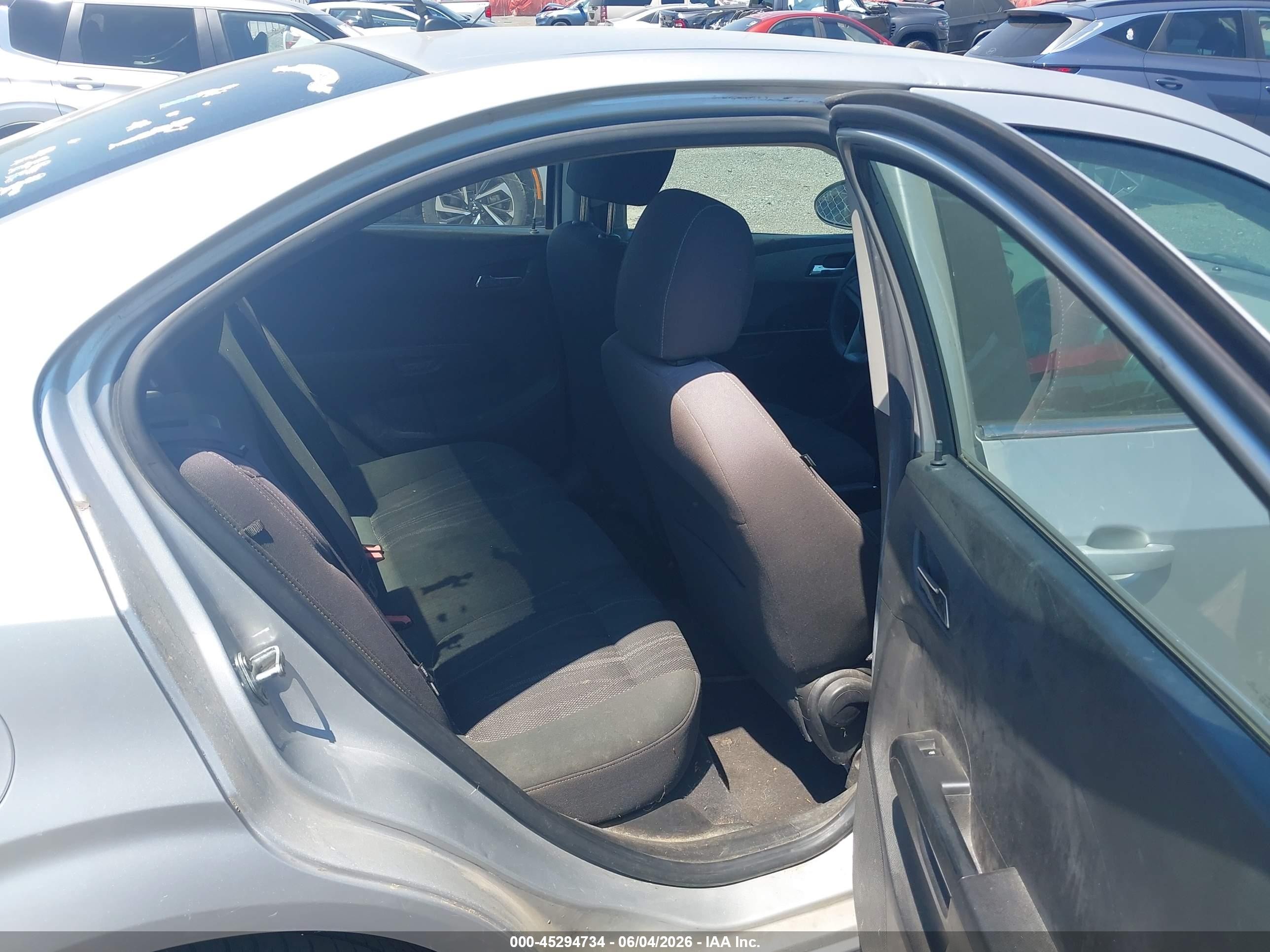 2012 Chevrolet Sonic 2lt Silver vin: 1G1JC5SH2C4104376