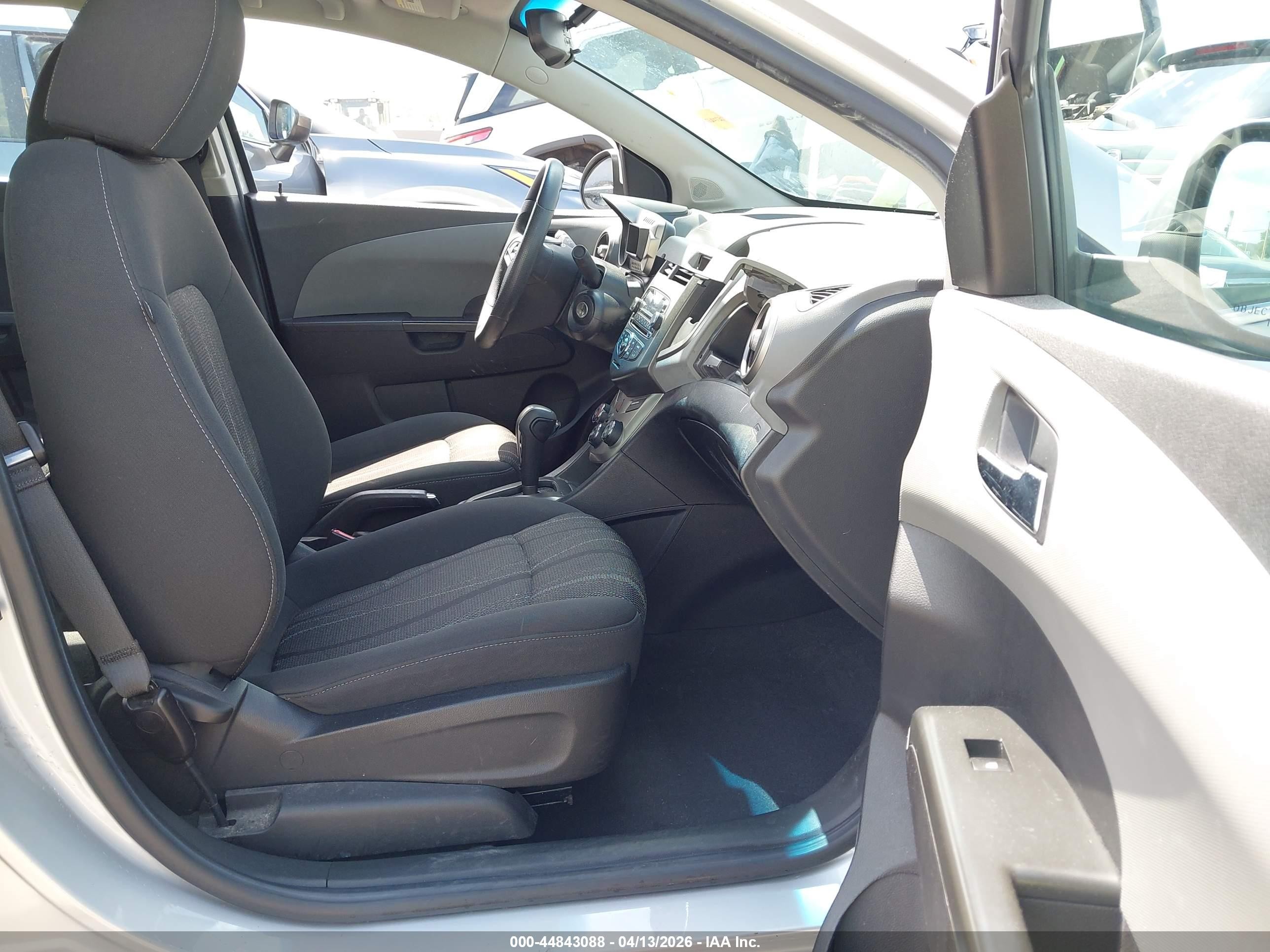 2012 Chevrolet Sonic 2lt Silver vin: 1G1JC5SH2C4108976