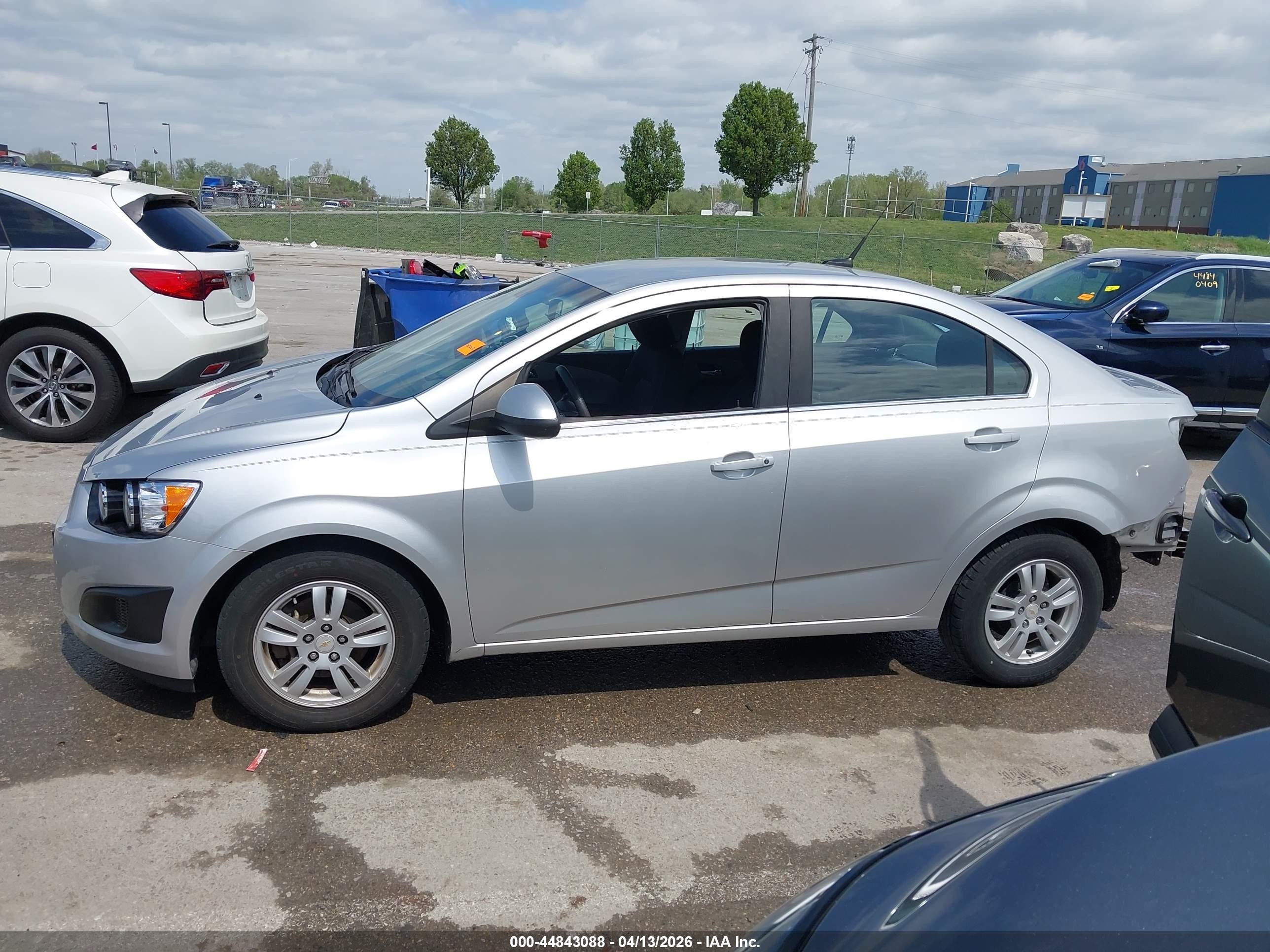 2012 Chevrolet Sonic 2lt Silver vin: 1G1JC5SH2C4108976