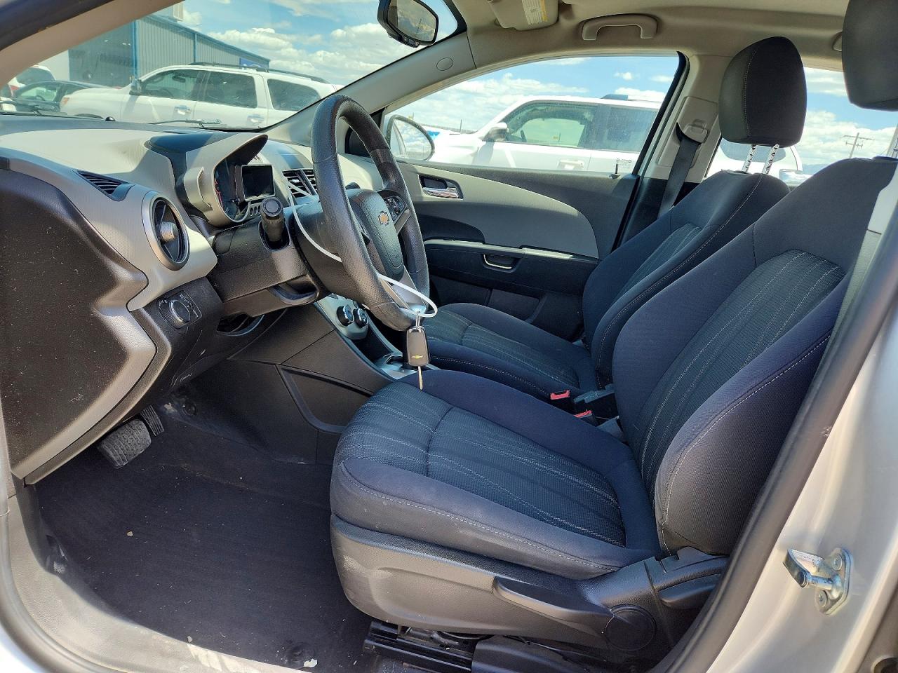 2015 Chevrolet Sonic Lt Silver vin: 1G1JC5SH2F4162055