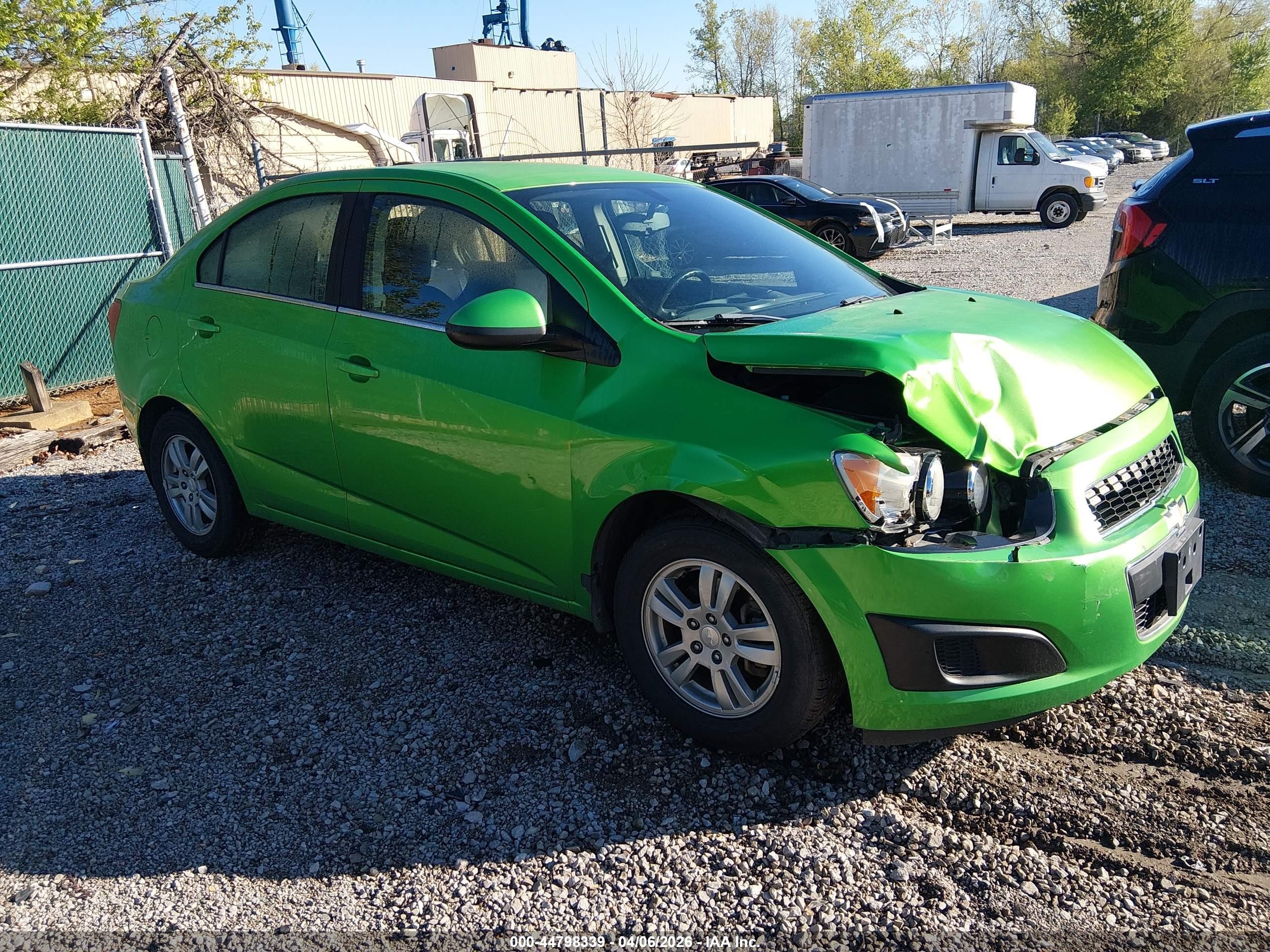 2015 Chevrolet Sonic Lt Auto Green vin: 1G1JC5SH2F4165053