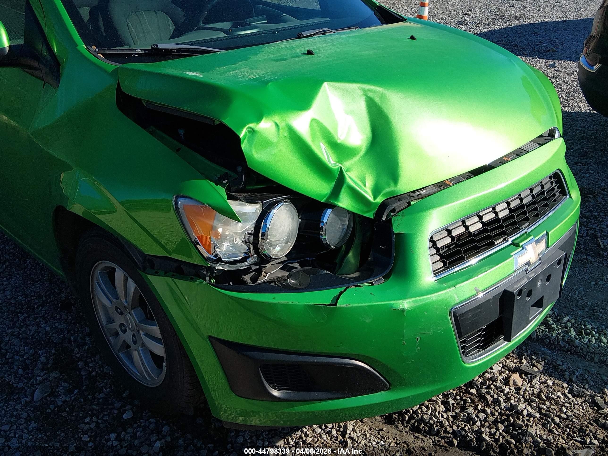 2015 Chevrolet Sonic Lt Auto Green vin: 1G1JC5SH2F4165053