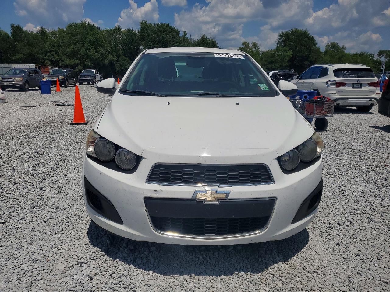 2015 Chevrolet Sonic Lt White vin: 1G1JC5SH2F4174870
