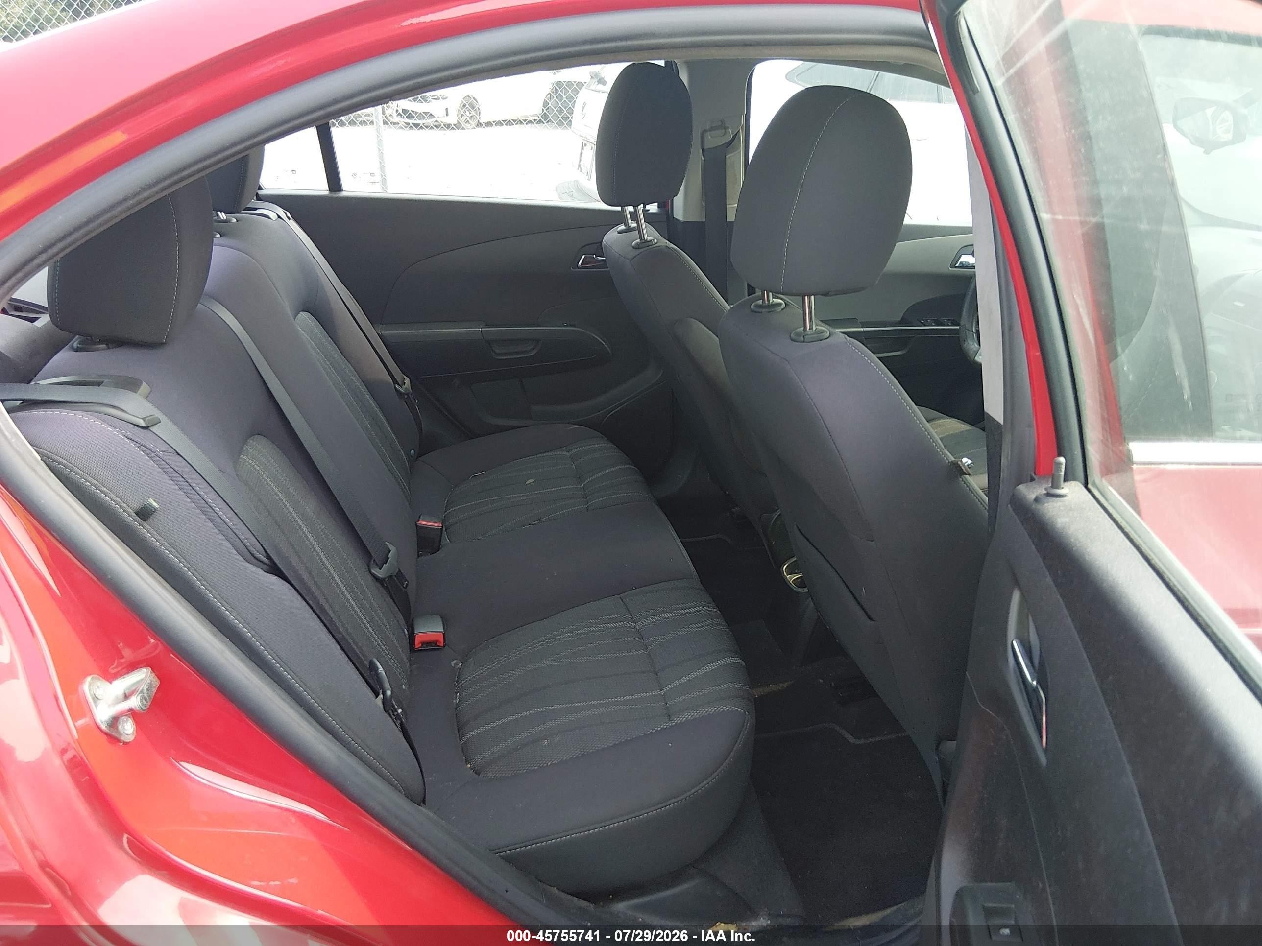 2015 Chevrolet Sonic Lt Auto Red vin: 1G1JC5SH2F4185643