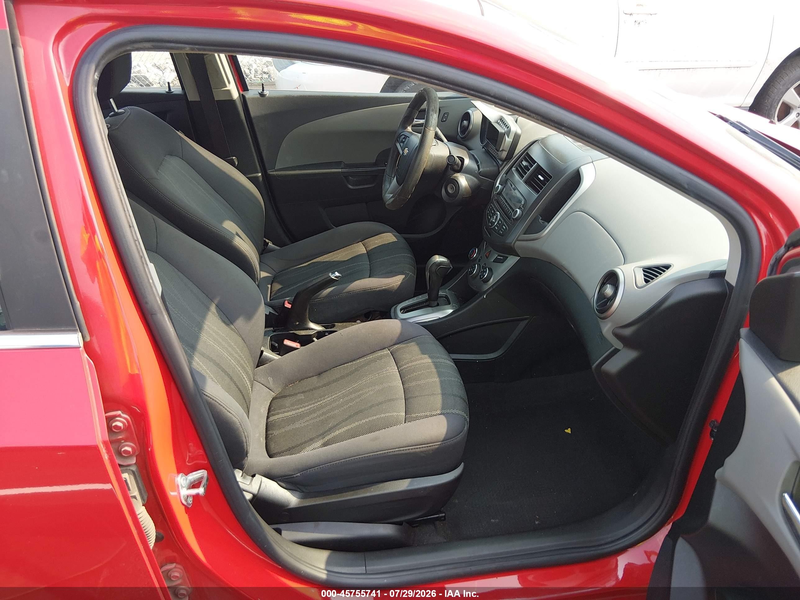 2015 Chevrolet Sonic Lt Auto Red vin: 1G1JC5SH2F4185643