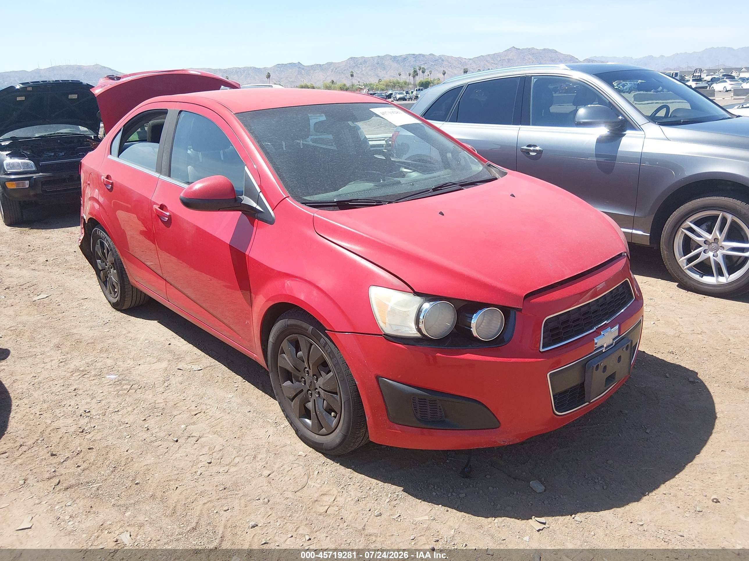 2013 Chevrolet Sonic Lt Auto Red vin: 1G1JC5SH3D4177208