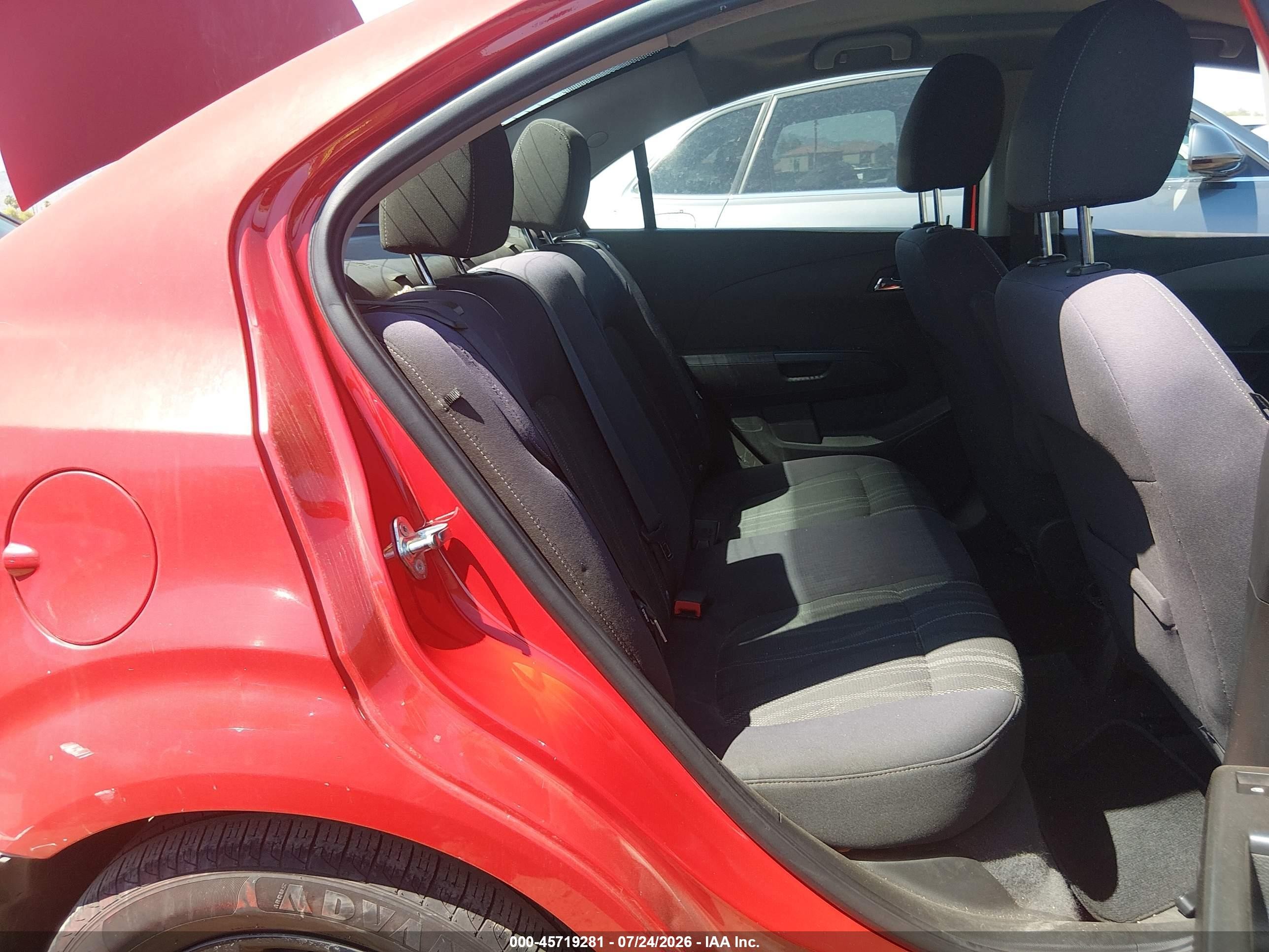 2013 Chevrolet Sonic Lt Auto Red vin: 1G1JC5SH3D4177208