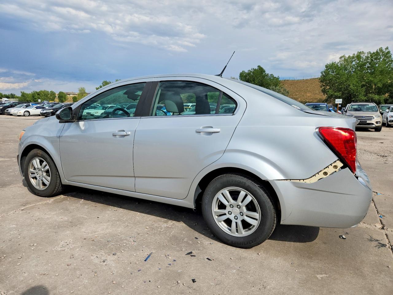 2013 Chevrolet Sonic Lt Серебряный vin: 1G1JC5SH3D4245460