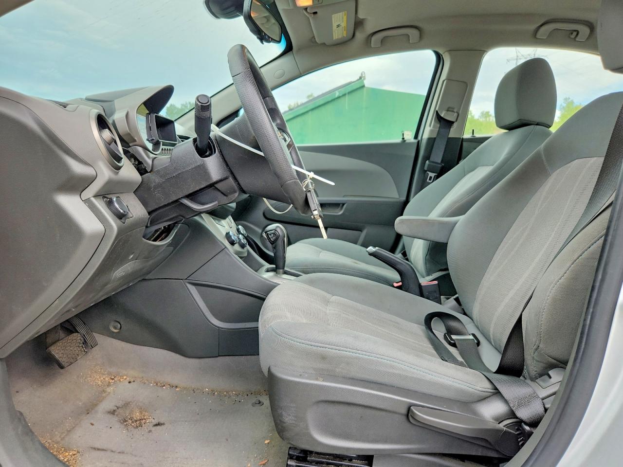 2013 Chevrolet Sonic Lt Серебряный vin: 1G1JC5SH3D4245460