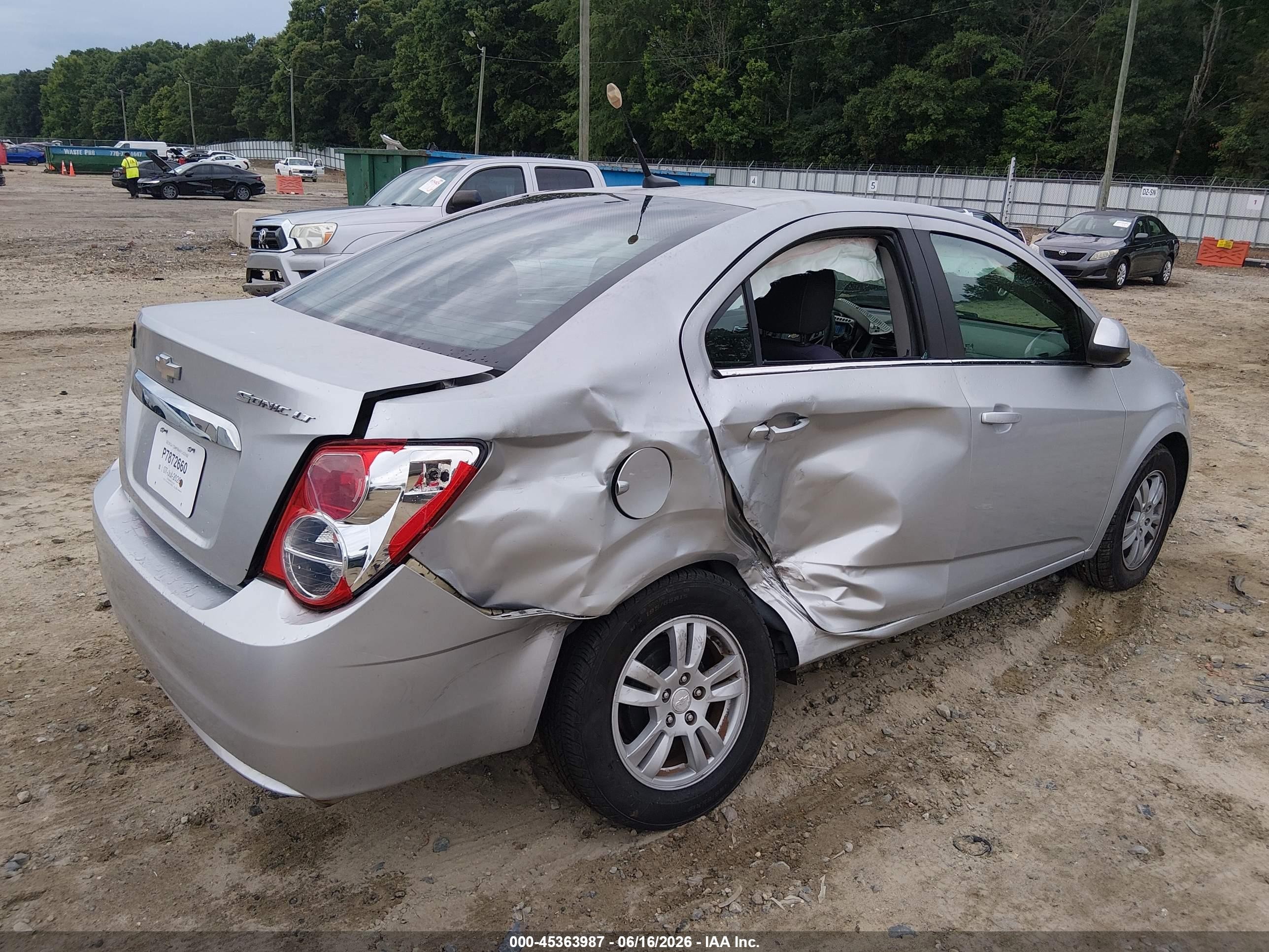 2014 Chevrolet Sonic Lt Auto Silver vin: 1G1JC5SH3E4187108