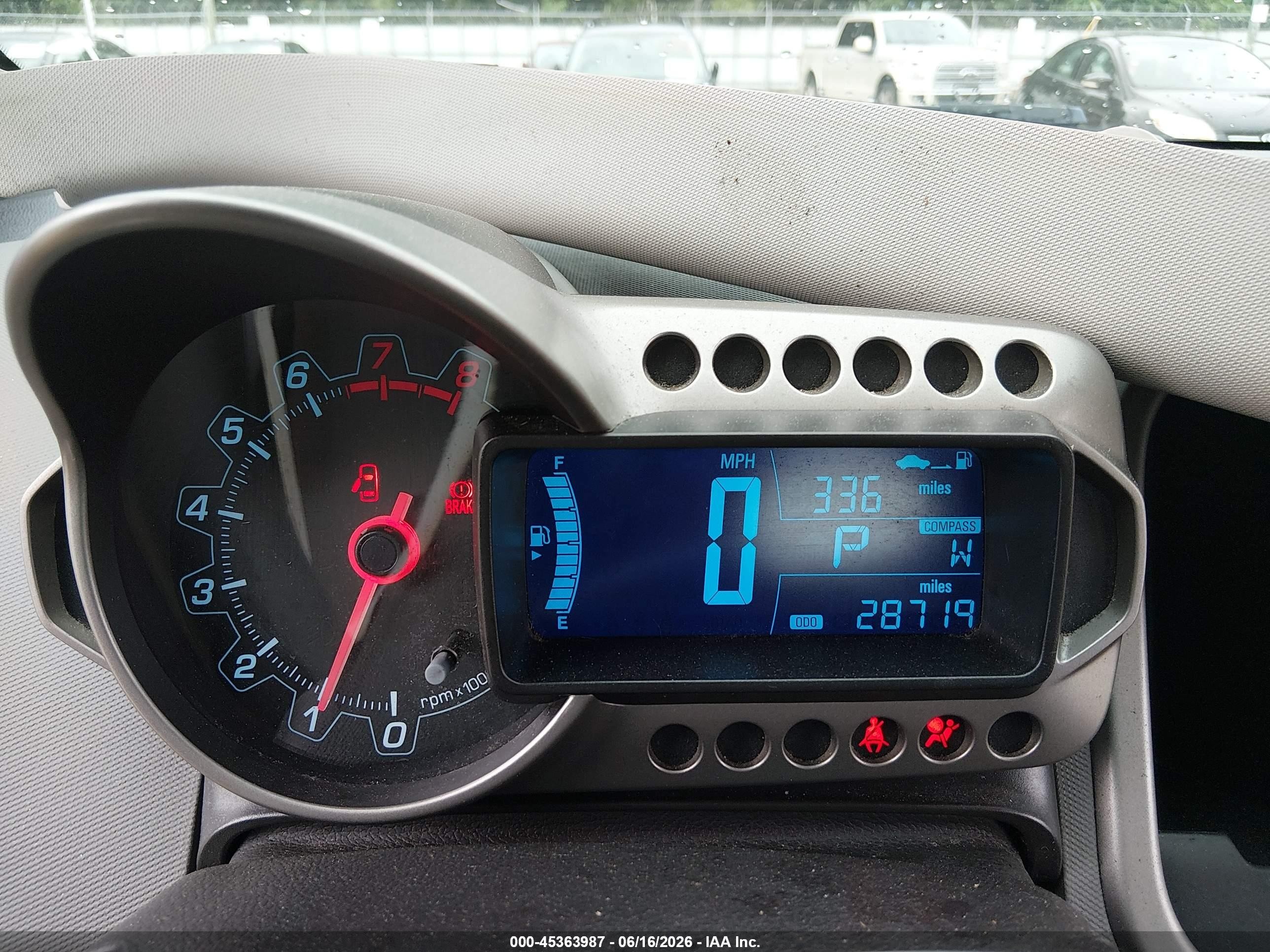2014 Chevrolet Sonic Lt Auto Silver vin: 1G1JC5SH3E4187108