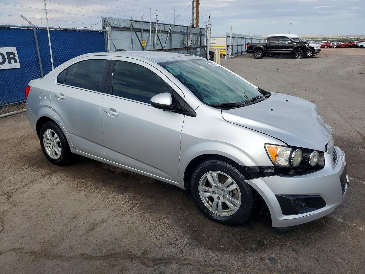2015 Chevrolet Sonic Lt Silver vin: 1G1JC5SH3F4200506