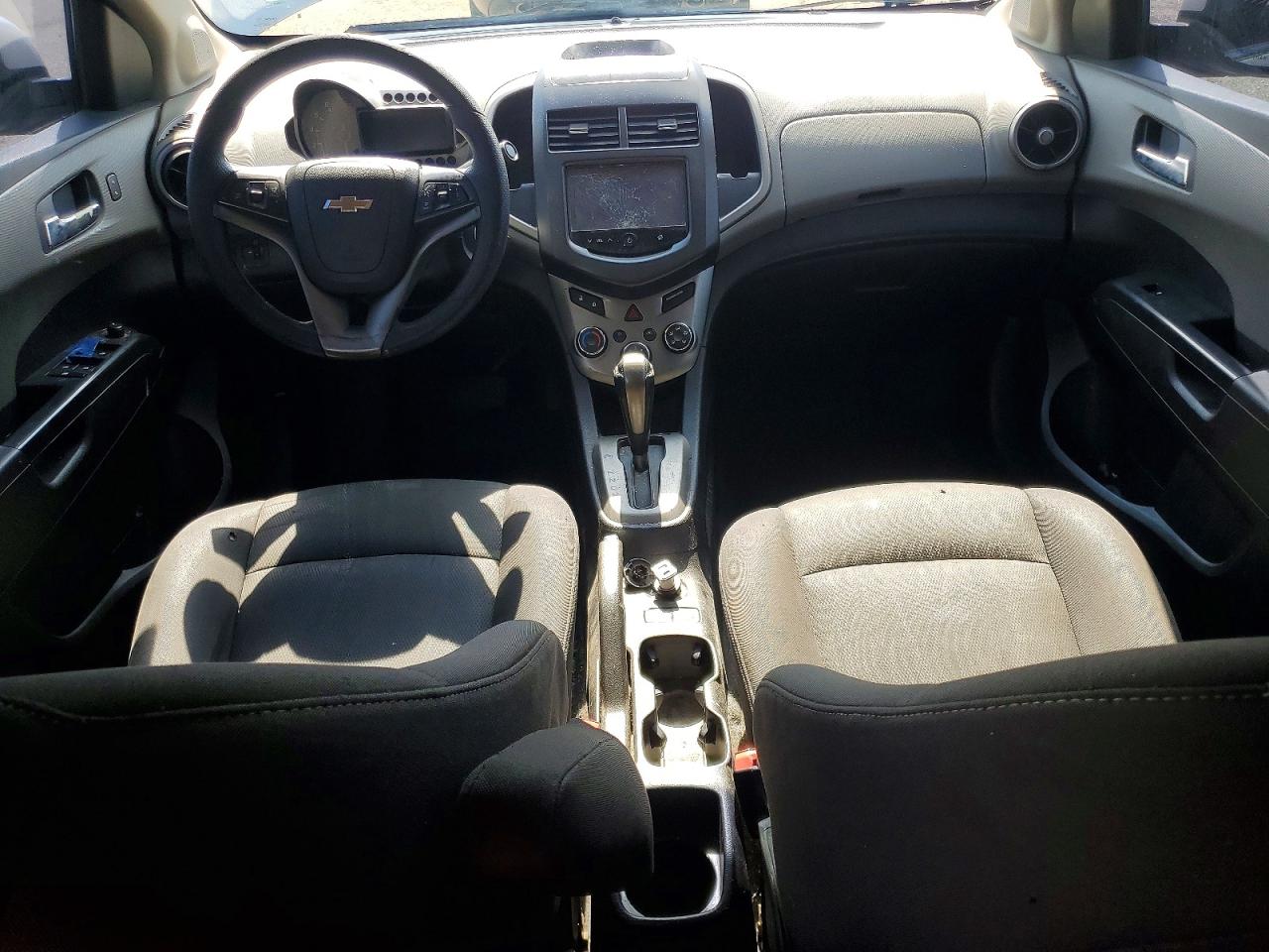 2016 Chevrolet Sonic Lt Silver vin: 1G1JC5SH3G4185717