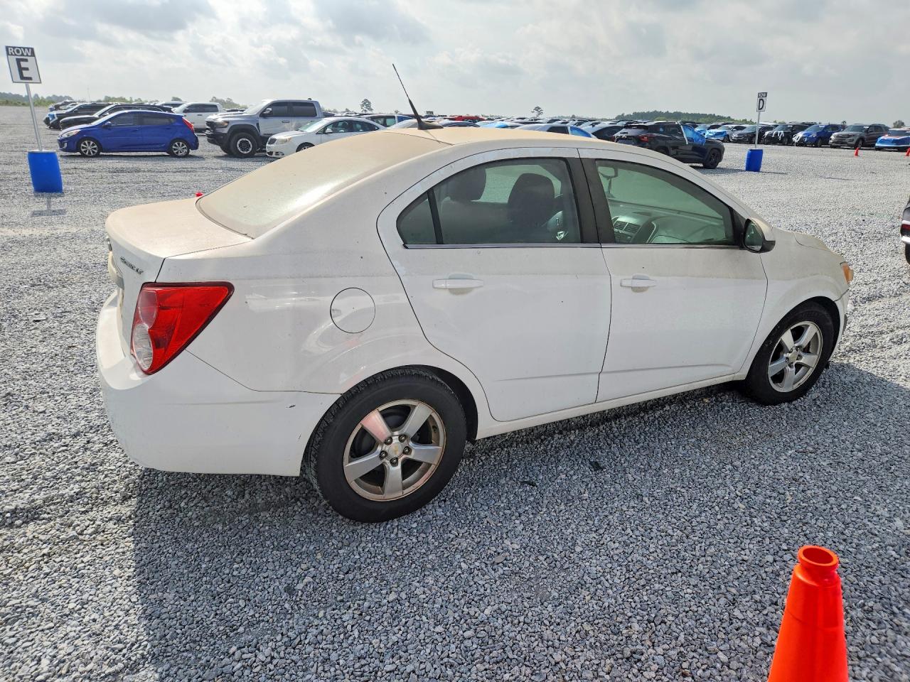 2012 Chevrolet Sonic Lt White vin: 1G1JC5SH4C4125388