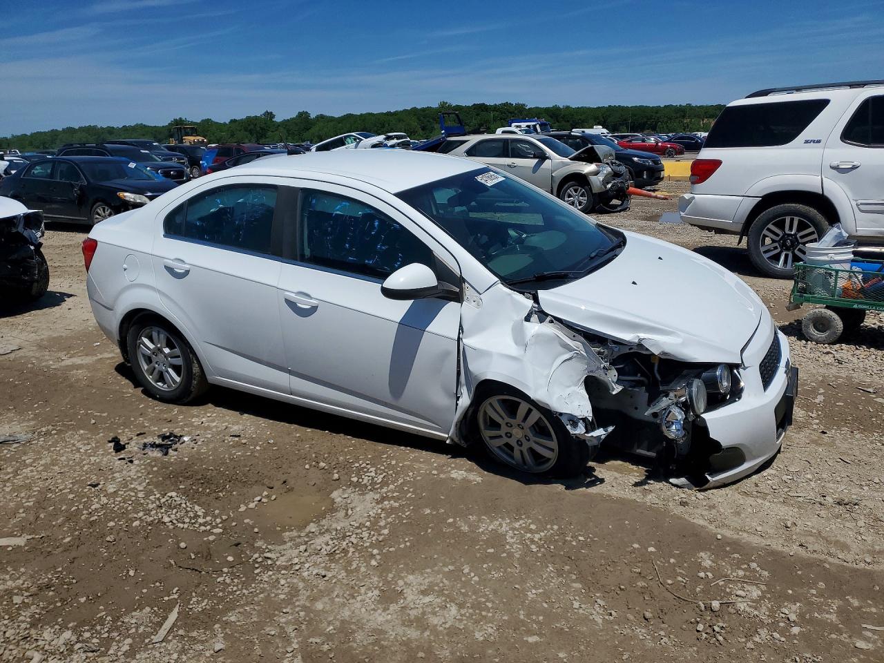 2013 Chevrolet Sonic Lt White vin: 1G1JC5SH4D4210295