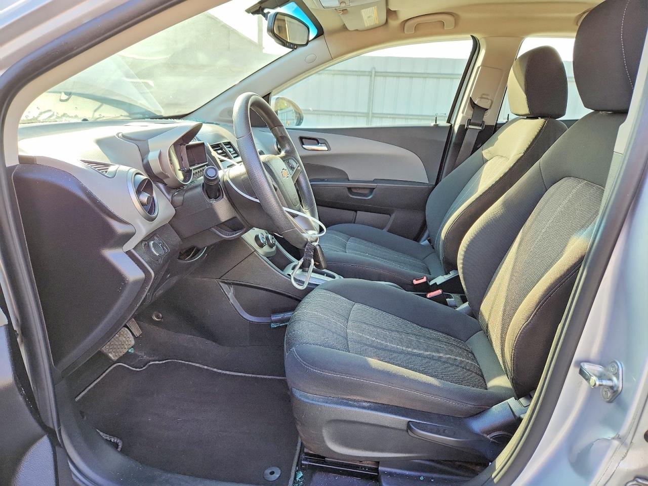 2014 Chevrolet Sonic Lt Silver vin: 1G1JC5SH4E4126088