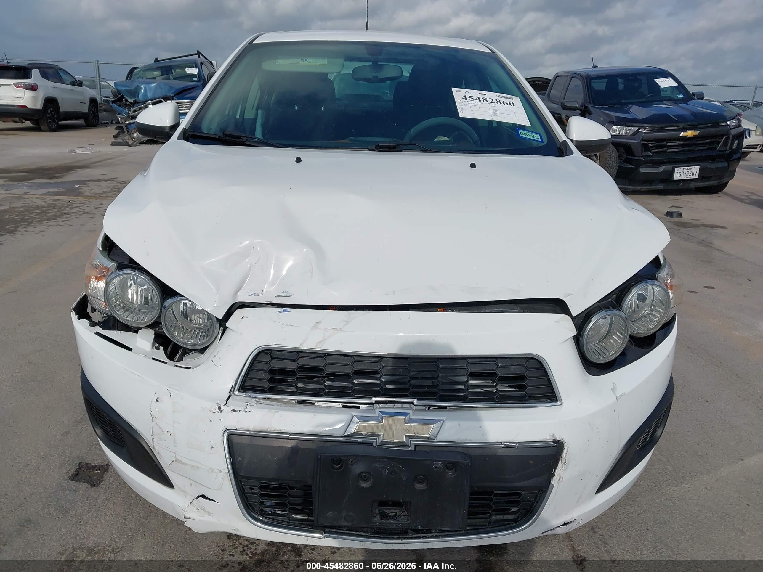 2014 Chevrolet Sonic Lt Auto White vin: 1G1JC5SH4E4184055