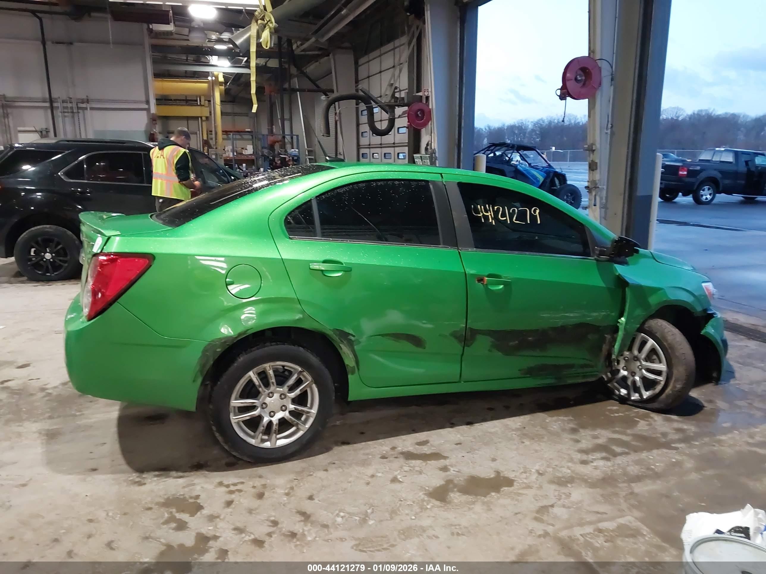 2014 Chevrolet Sonic Lt Auto Зеленый vin: 1G1JC5SH4E4216115