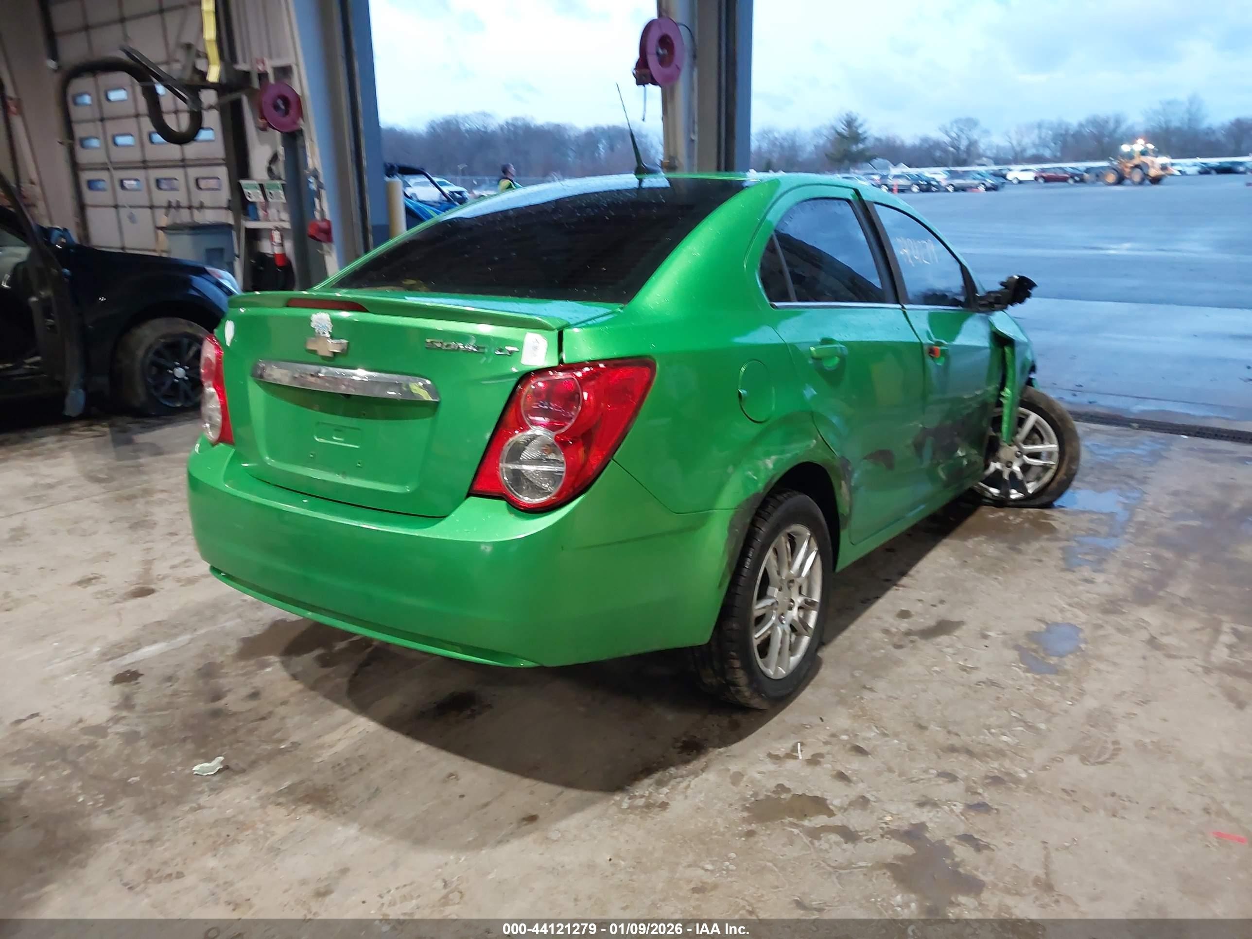 2014 Chevrolet Sonic Lt Auto Зеленый vin: 1G1JC5SH4E4216115