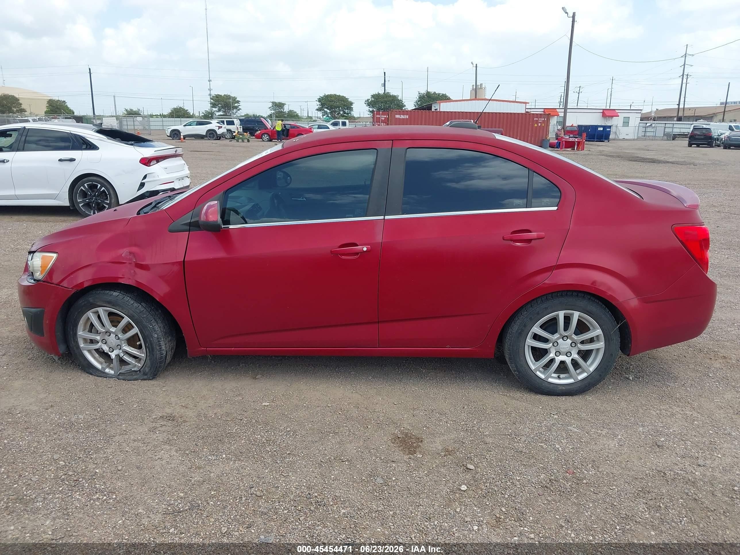 2015 Chevrolet Sonic Lt Auto Burgundy vin: 1G1JC5SH4F4133754