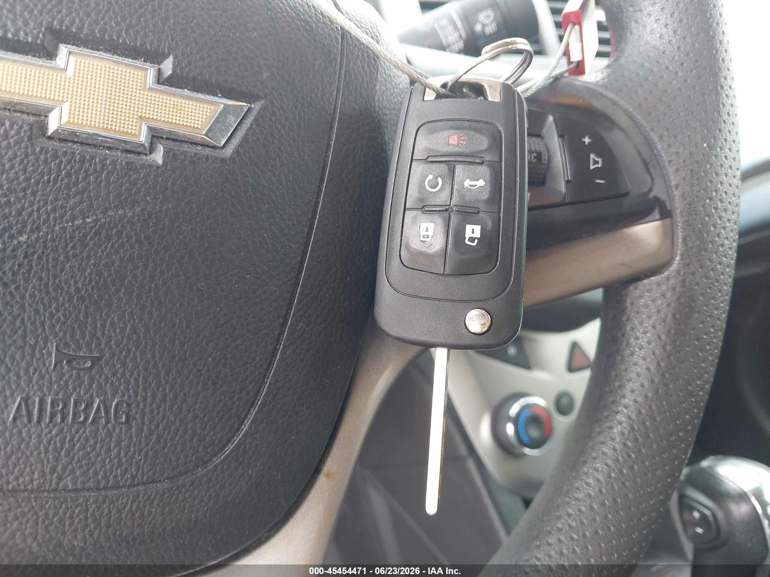 2015 Chevrolet Sonic Lt Auto Burgundy vin: 1G1JC5SH4F4133754