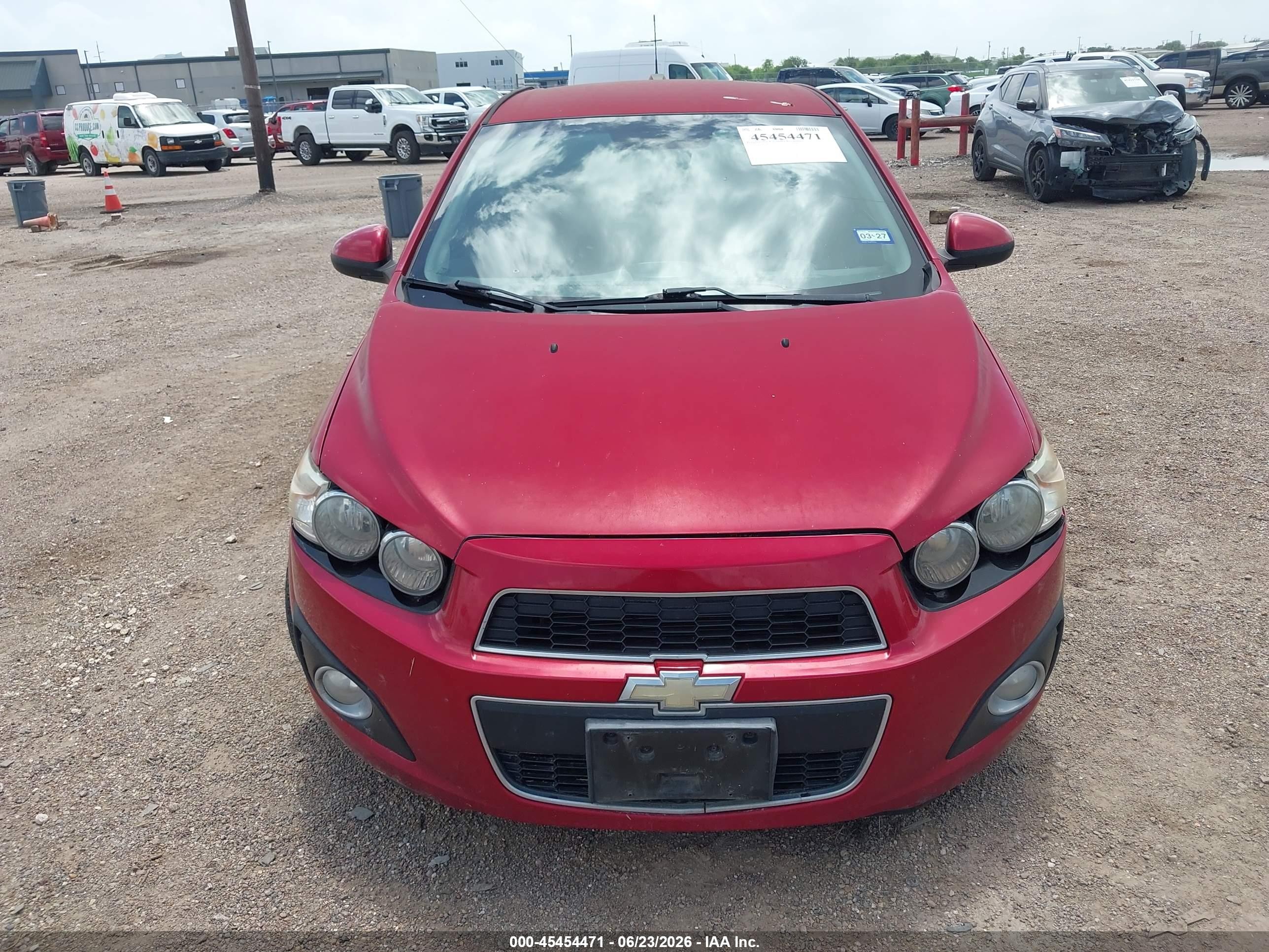 2015 Chevrolet Sonic Lt Auto Burgundy vin: 1G1JC5SH4F4133754