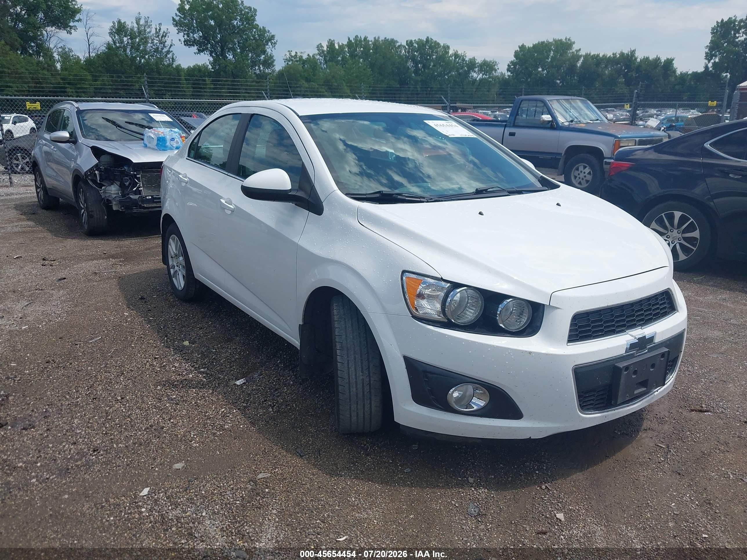2015 Chevrolet Sonic Lt Auto White vin: 1G1JC5SH4F4209263