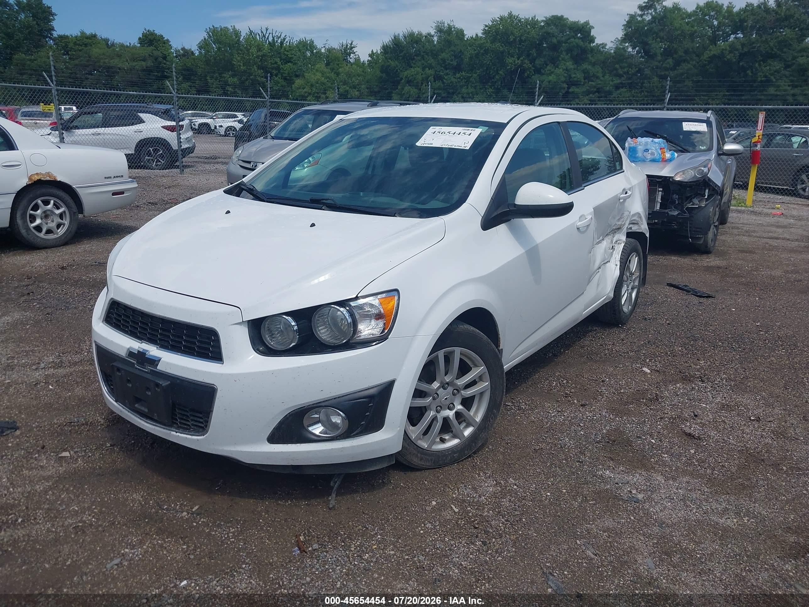 2015 Chevrolet Sonic Lt Auto White vin: 1G1JC5SH4F4209263