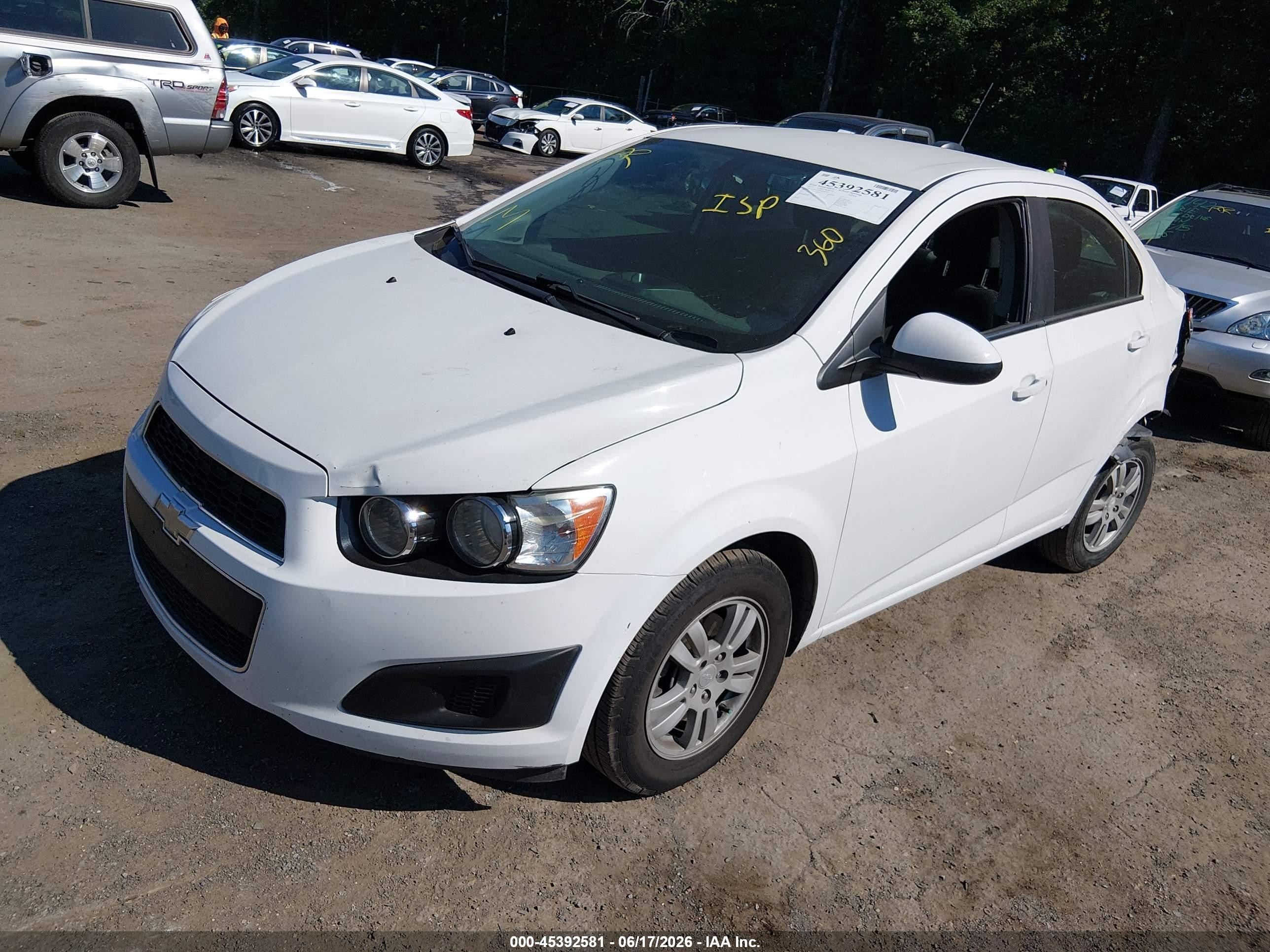 2015 Chevrolet Sonic Lt Auto White vin: 1G1JC5SH4F4209313