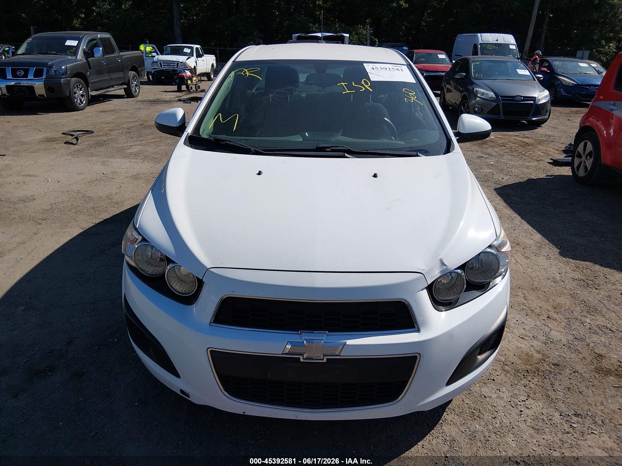 2015 Chevrolet Sonic Lt Auto White vin: 1G1JC5SH4F4209313