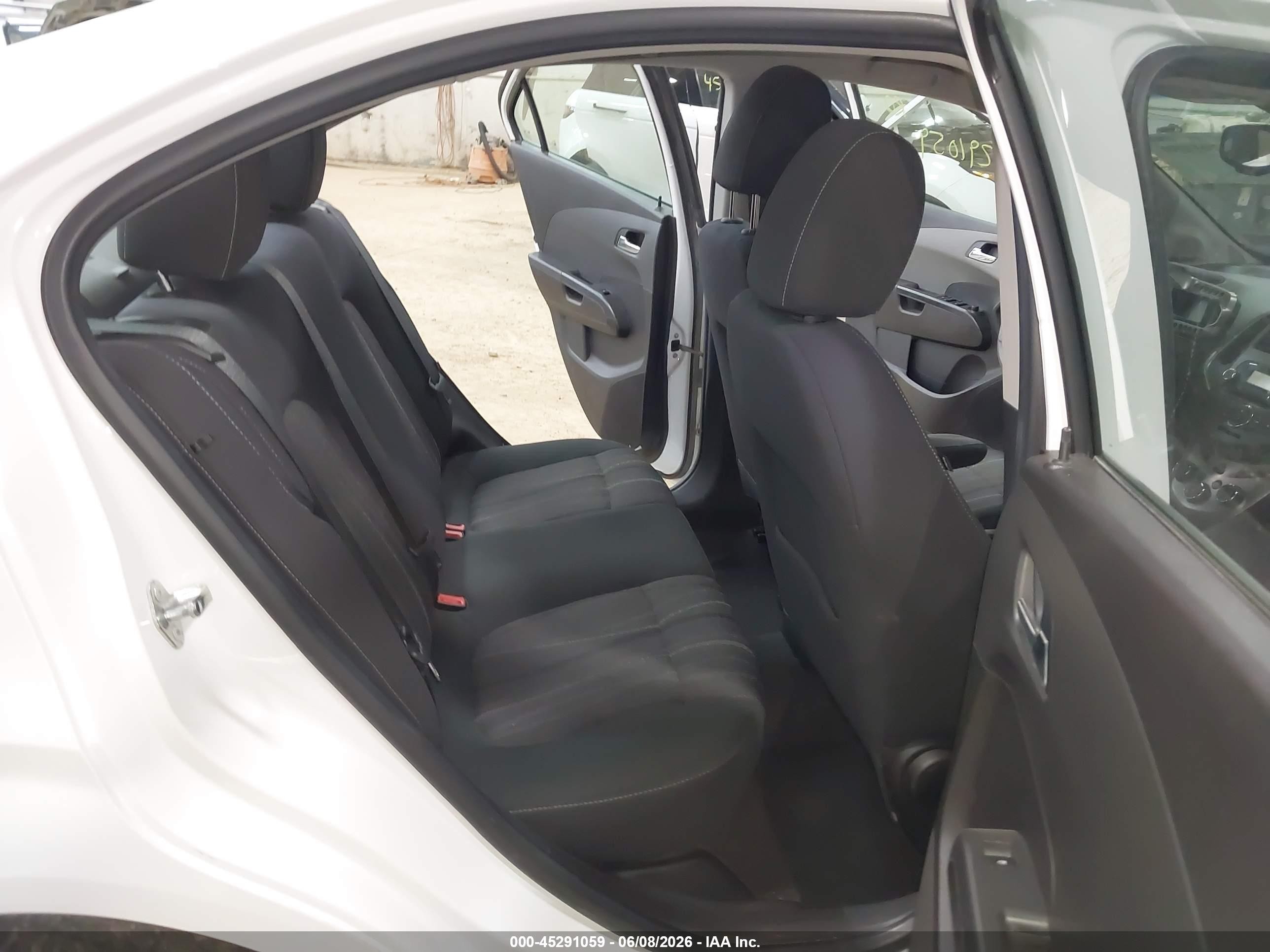 2012 Chevrolet Sonic 2lt White vin: 1G1JC5SH5C4136867