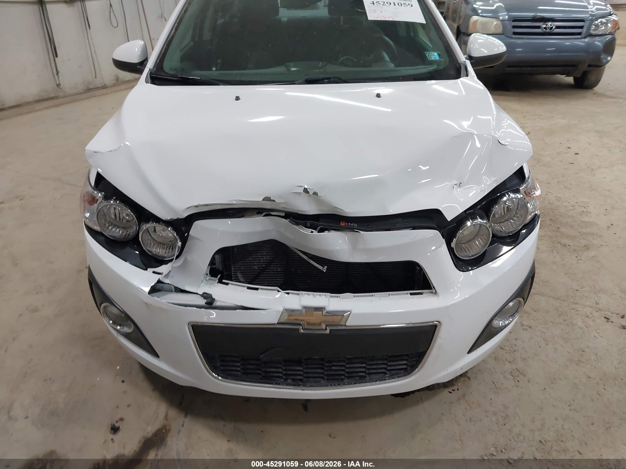 2012 Chevrolet Sonic 2lt White vin: 1G1JC5SH5C4136867