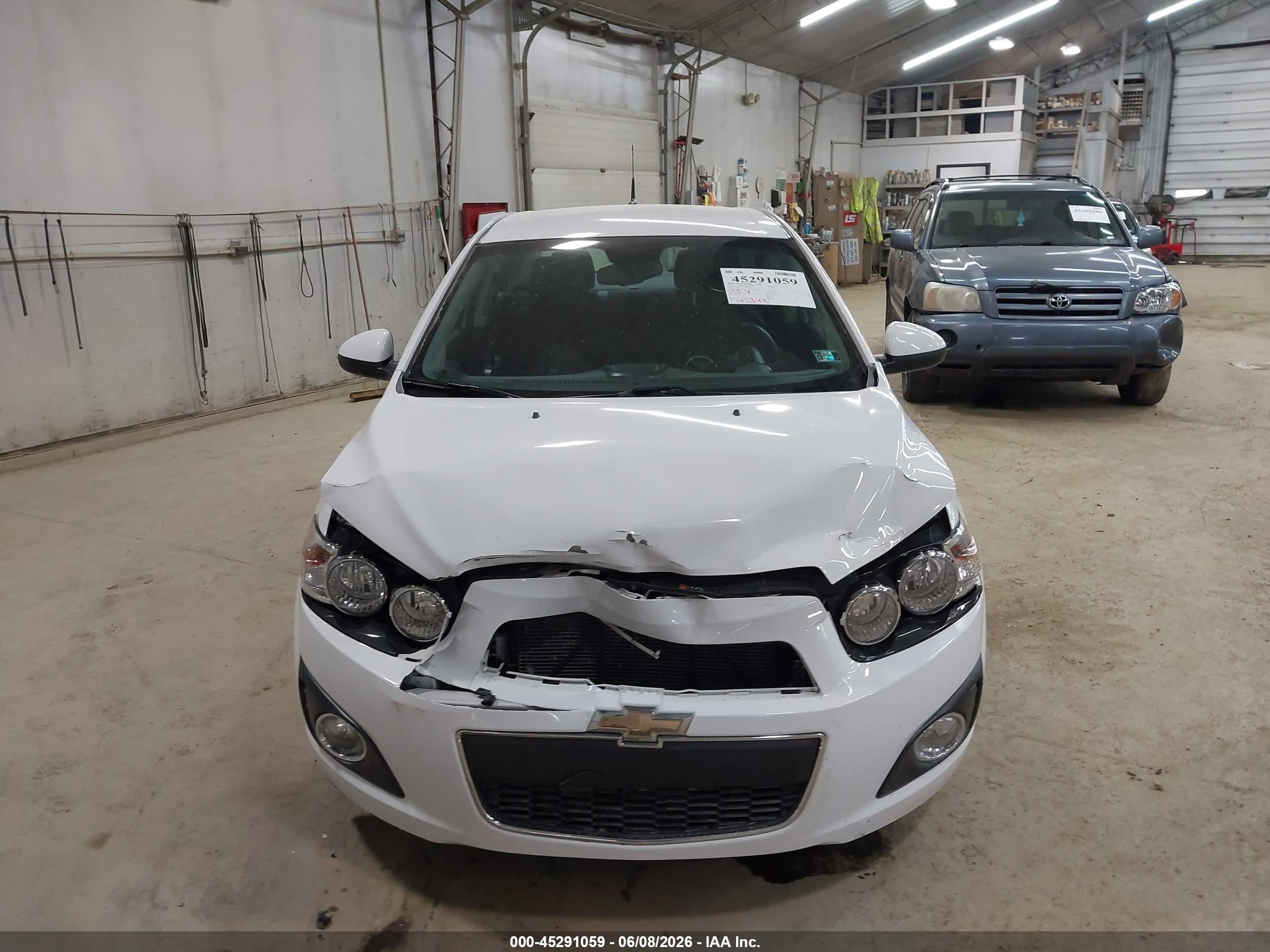 2012 Chevrolet Sonic 2lt White vin: 1G1JC5SH5C4136867