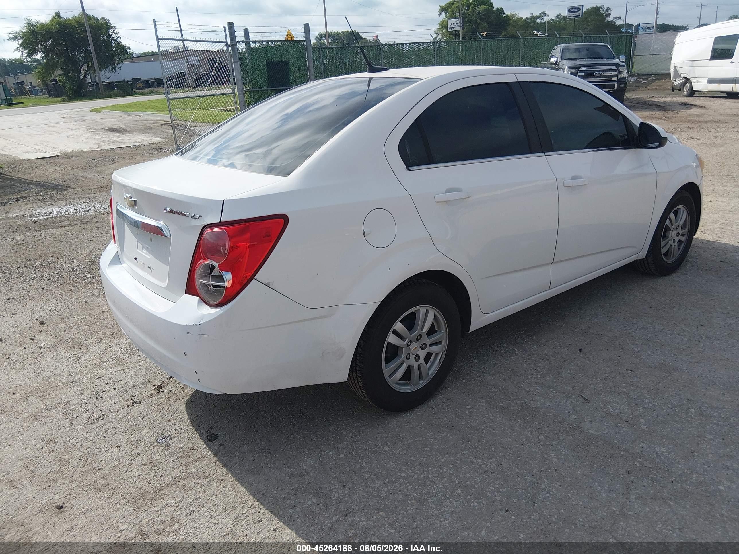 2012 Chevrolet Sonic 2lt White vin: 1G1JC5SH5C4155418