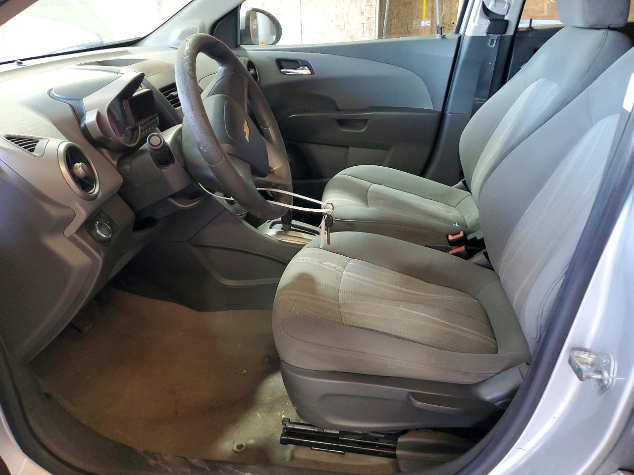 2012 Chevrolet Sonic Lt Серебряный vin: 1G1JC5SH5C4170534