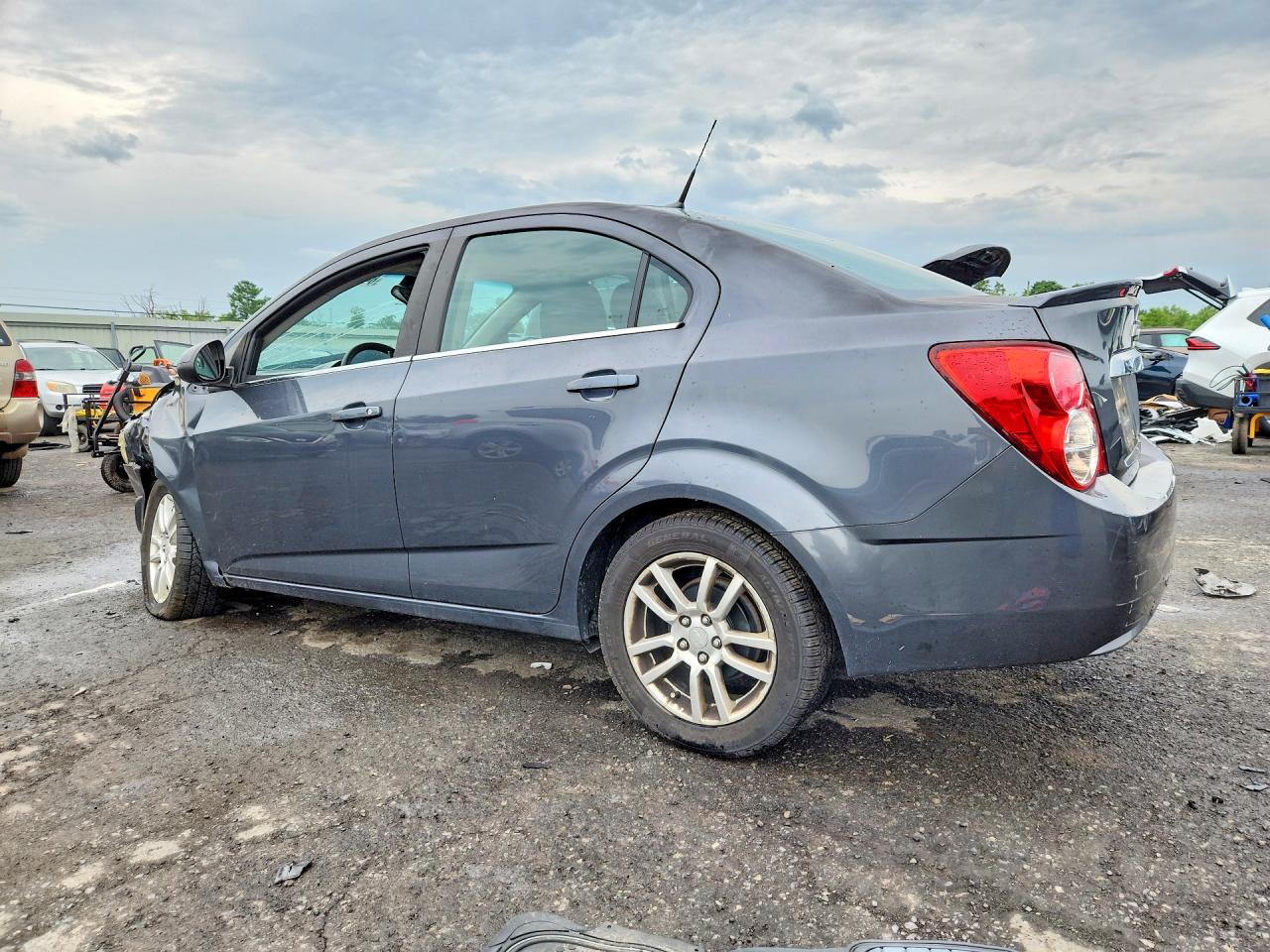 2013 Chevrolet Sonic Lt Gray vin: 1G1JC5SH5D4229518