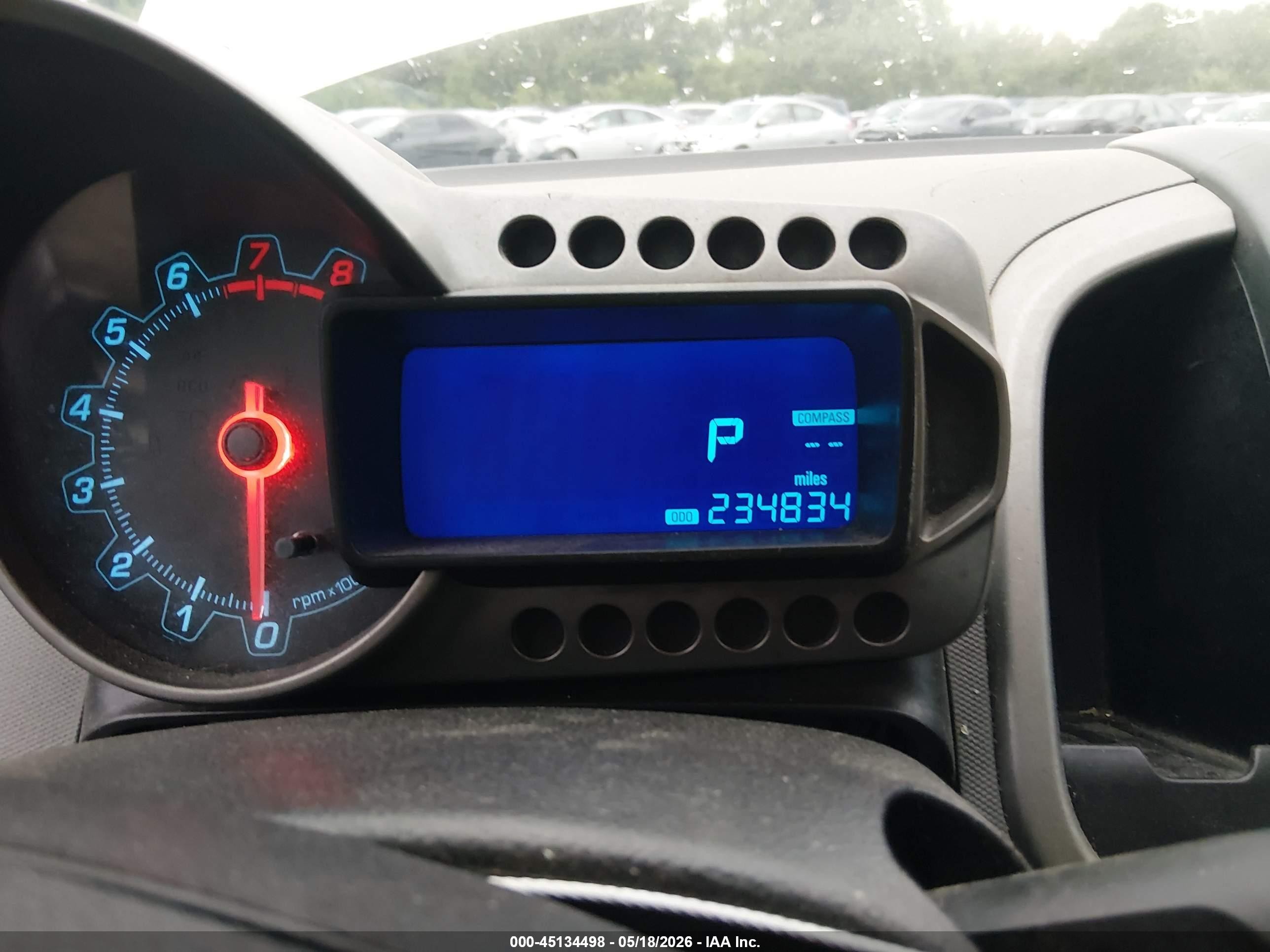 2015 Chevrolet Sonic Lt Auto Серебряный vin: 1G1JC5SH5F4119183