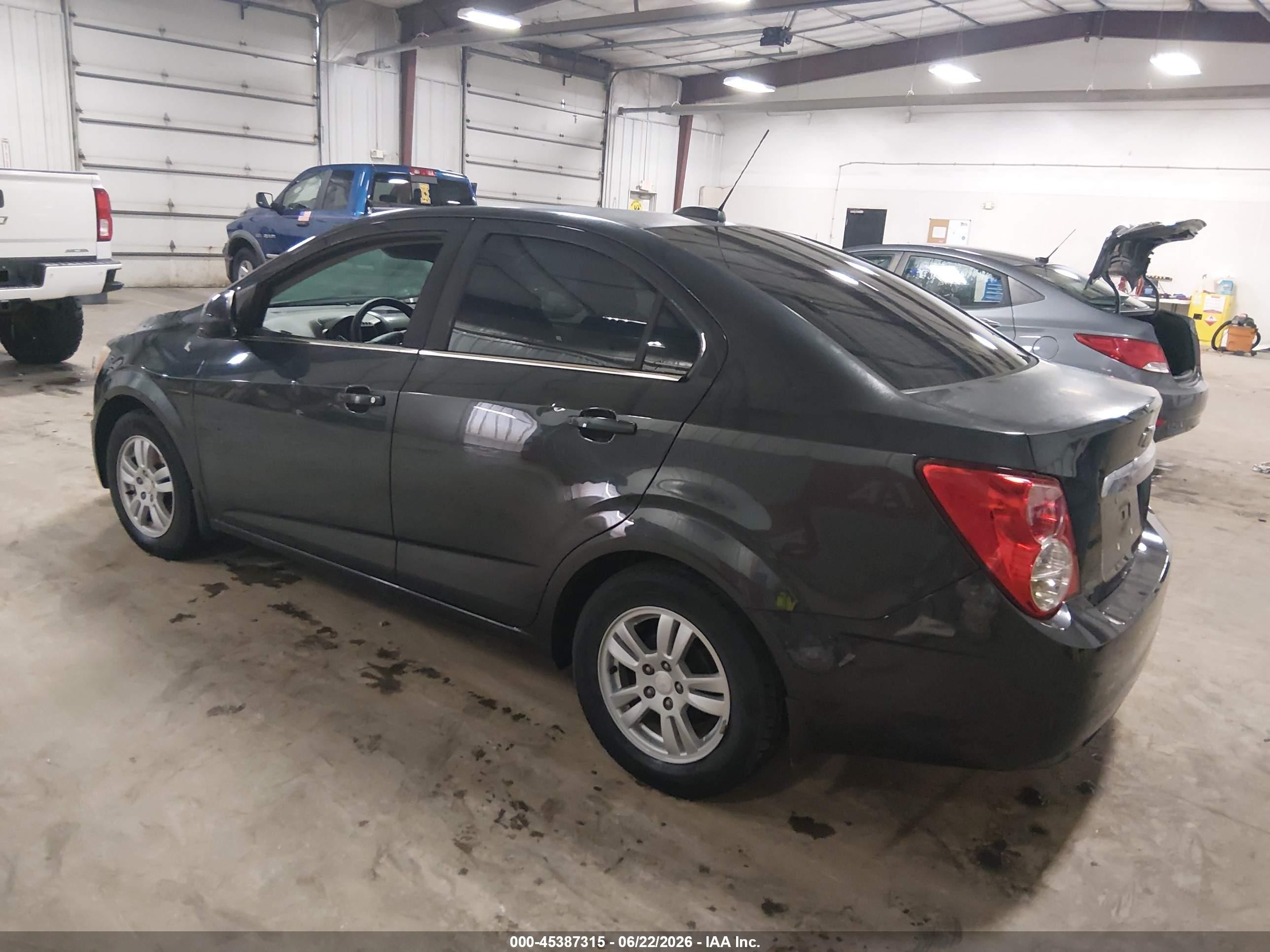 2015 Chevrolet Sonic Lt Auto Gray vin: 1G1JC5SH5F4184955