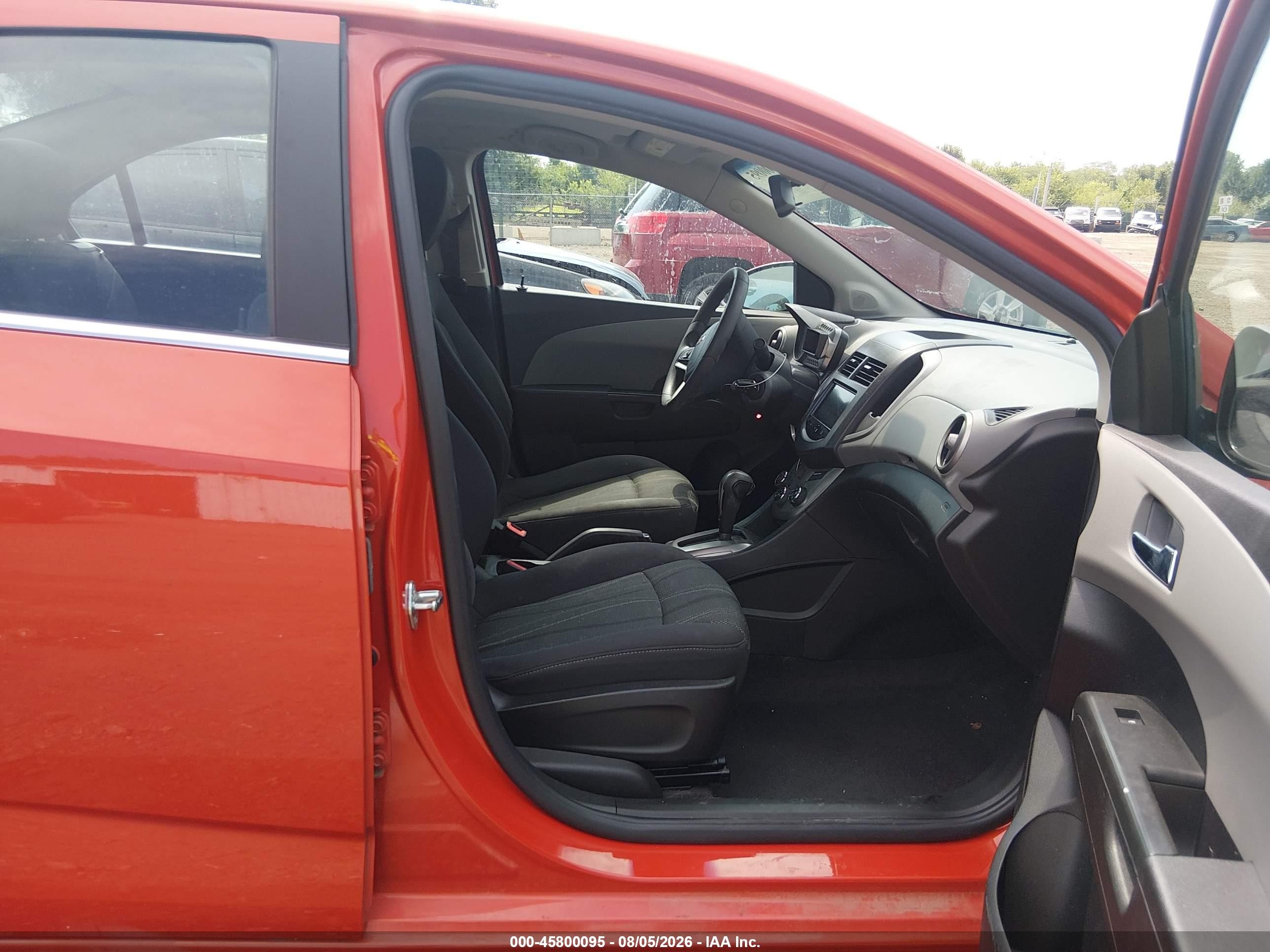 2013 Chevrolet Sonic Lt Auto Red vin: 1G1JC5SH6D4179177