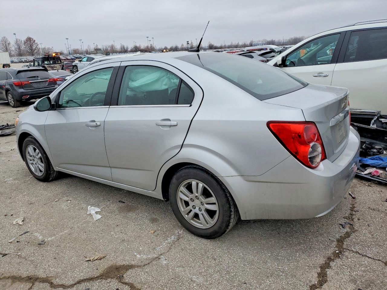 2013 Chevrolet Sonic Lt Серебряный vin: 1G1JC5SH6D4221363