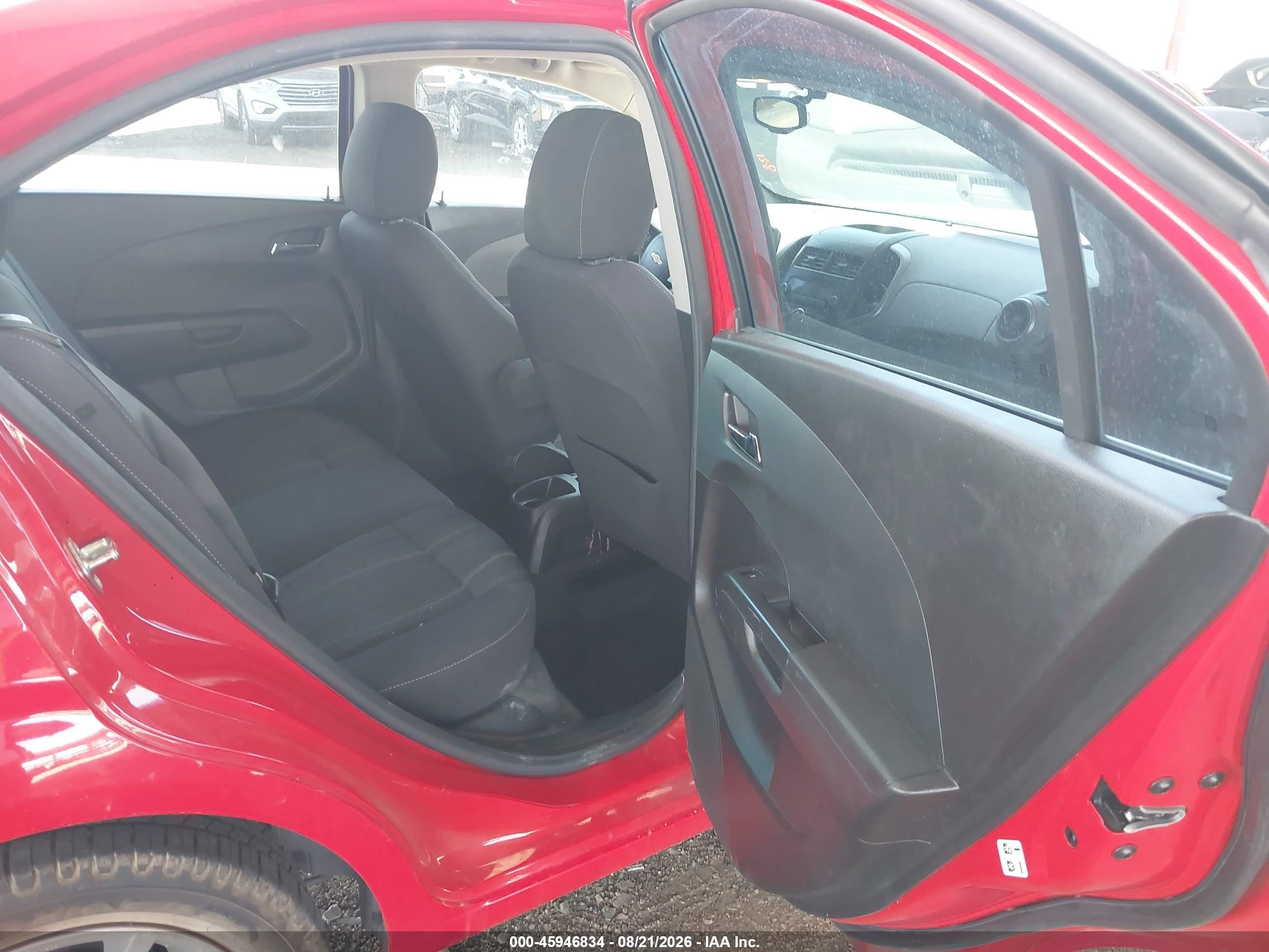 2015 Chevrolet Sonic Lt Auto Red vin: 1G1JC5SH6F4178212