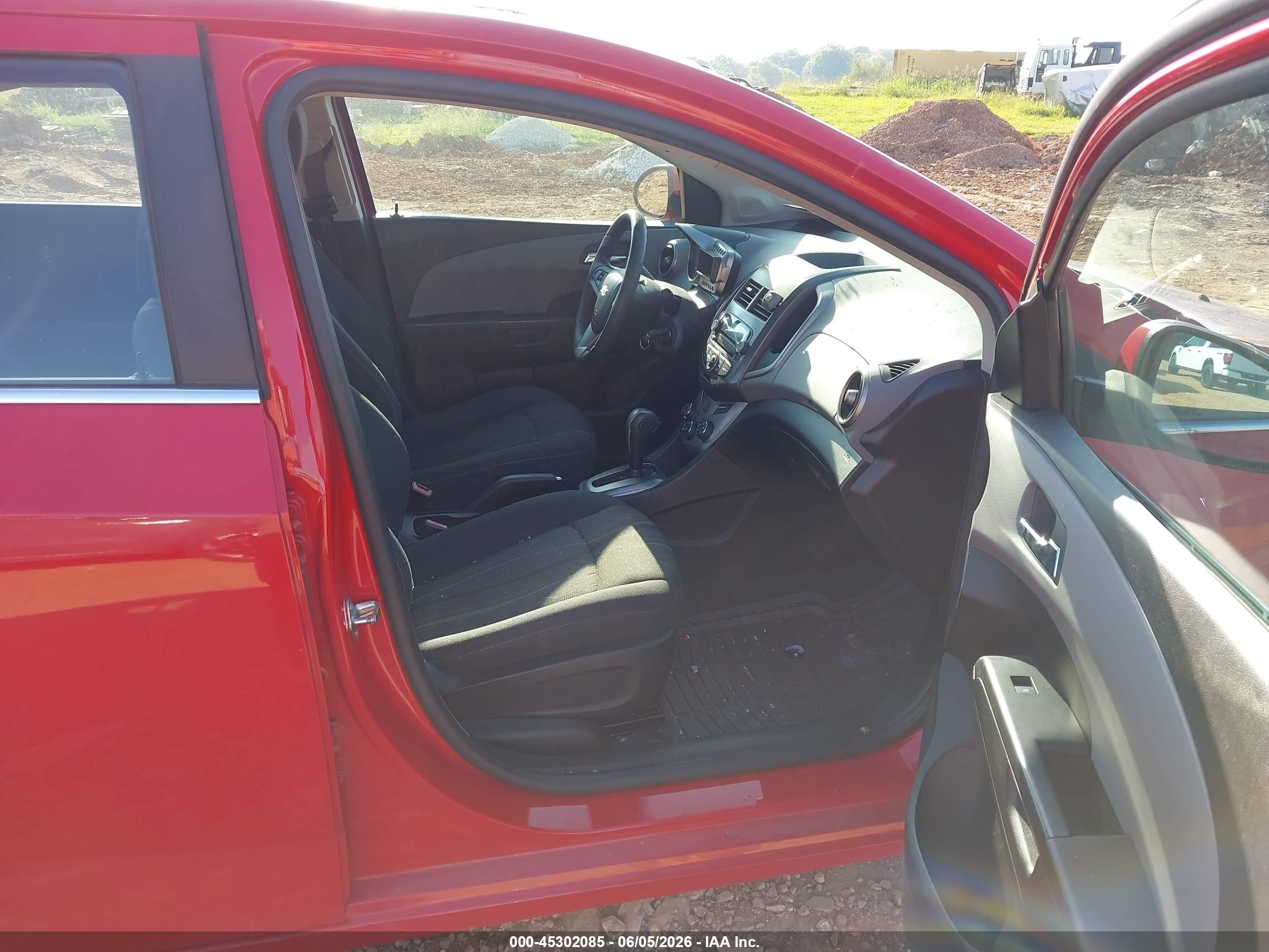 2012 Chevrolet Sonic 2lt Красный vin: 1G1JC5SH7C4116975