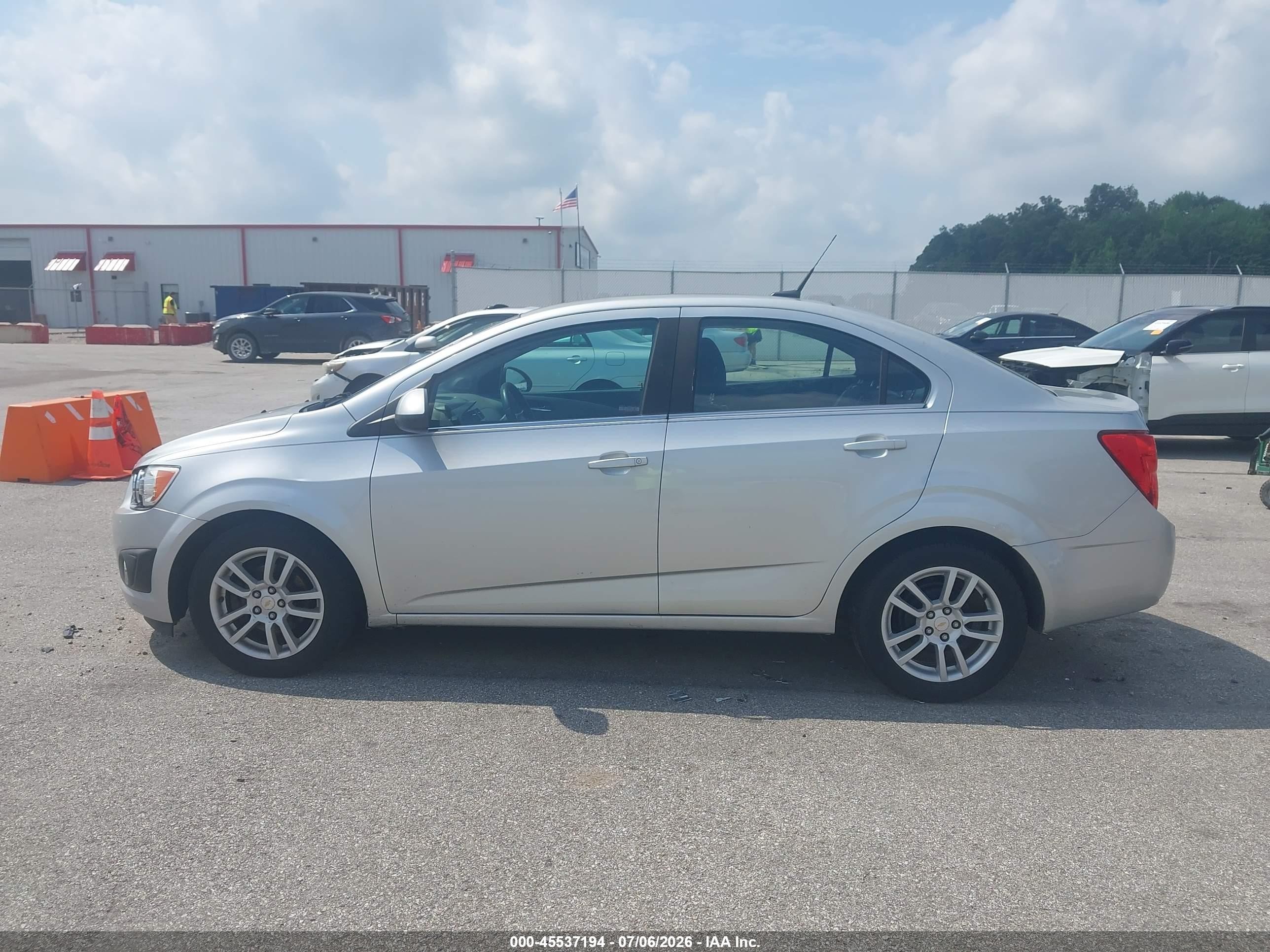 2012 Chevrolet Sonic 2lt Silver vin: 1G1JC5SH7C4197105