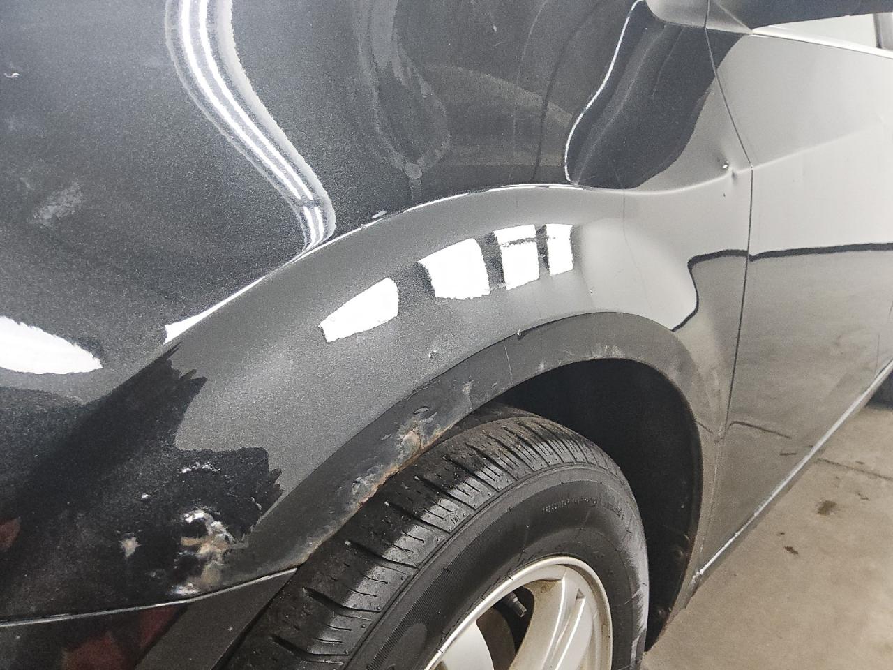 2013 Chevrolet Sonic Lt Black vin: 1G1JC5SH7D4192004 Damage: Left Front Fender, Dent(S) W/ Paint Dmg, 7 To 8 Inches