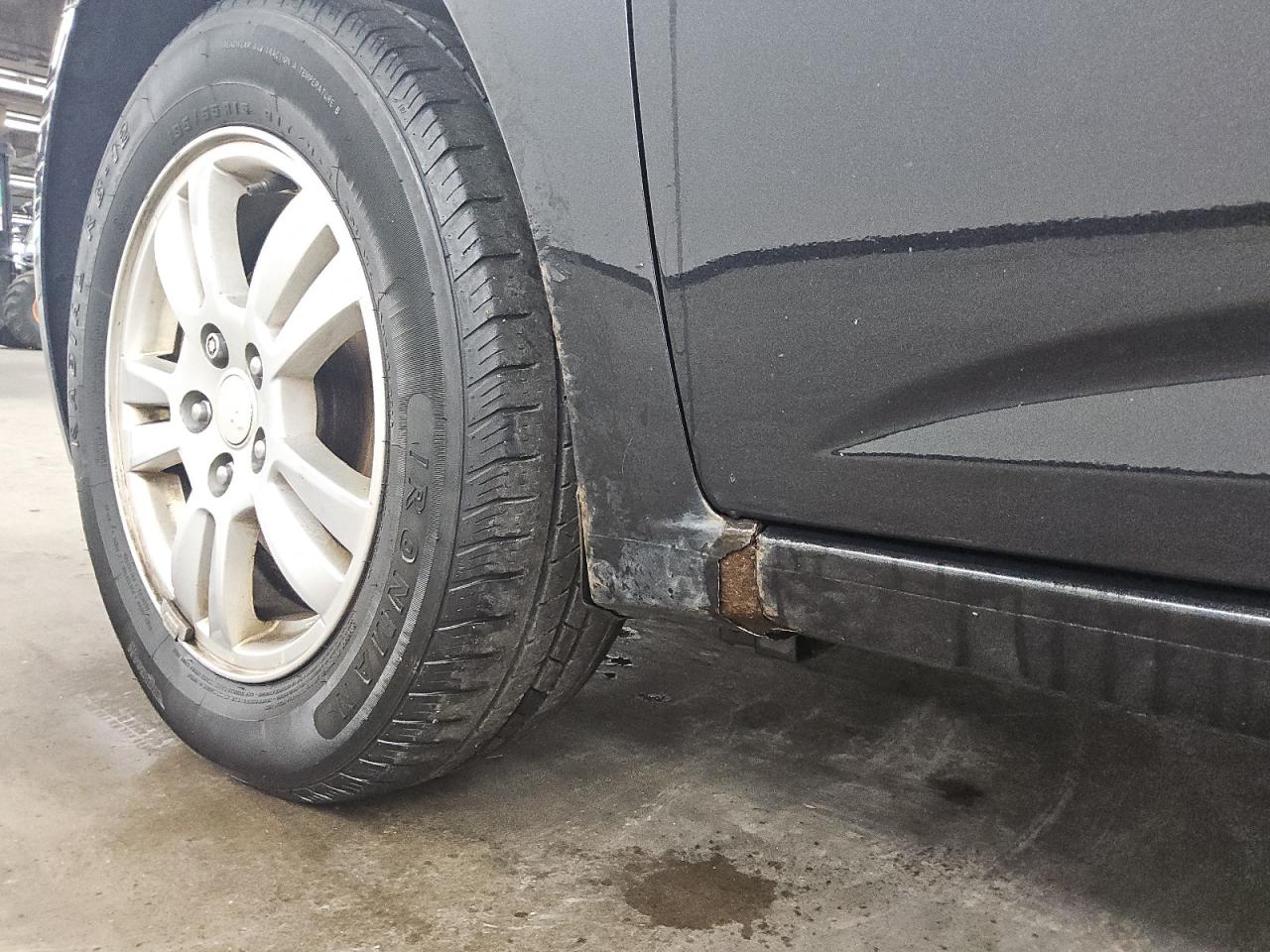 2013 Chevrolet Sonic Lt Black vin: 1G1JC5SH7D4192004 Damage: Left Rocker Panel, Rust, > 12 Inches