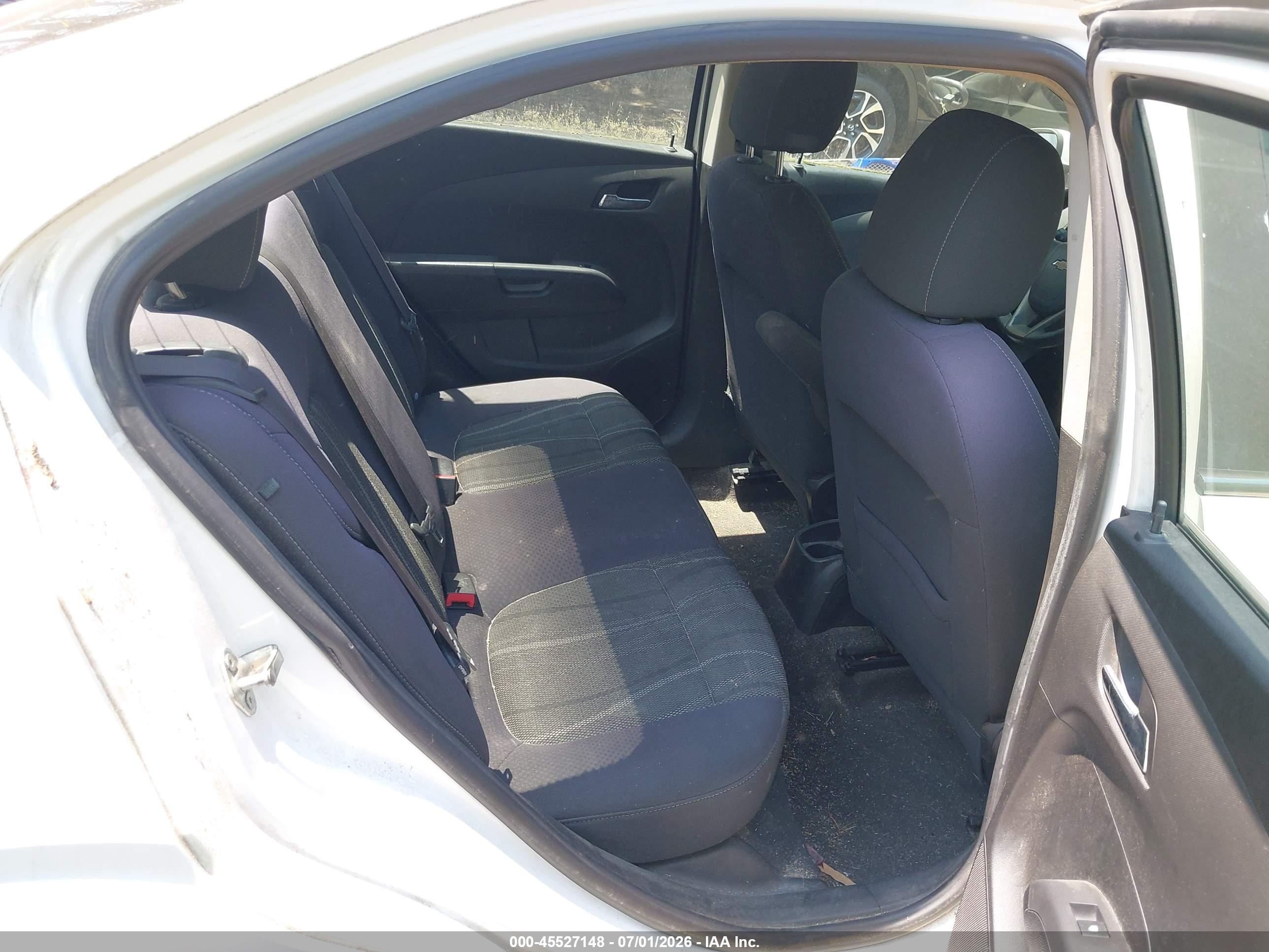 2014 Chevrolet Sonic Lt Auto White vin: 1G1JC5SH7E4210941
