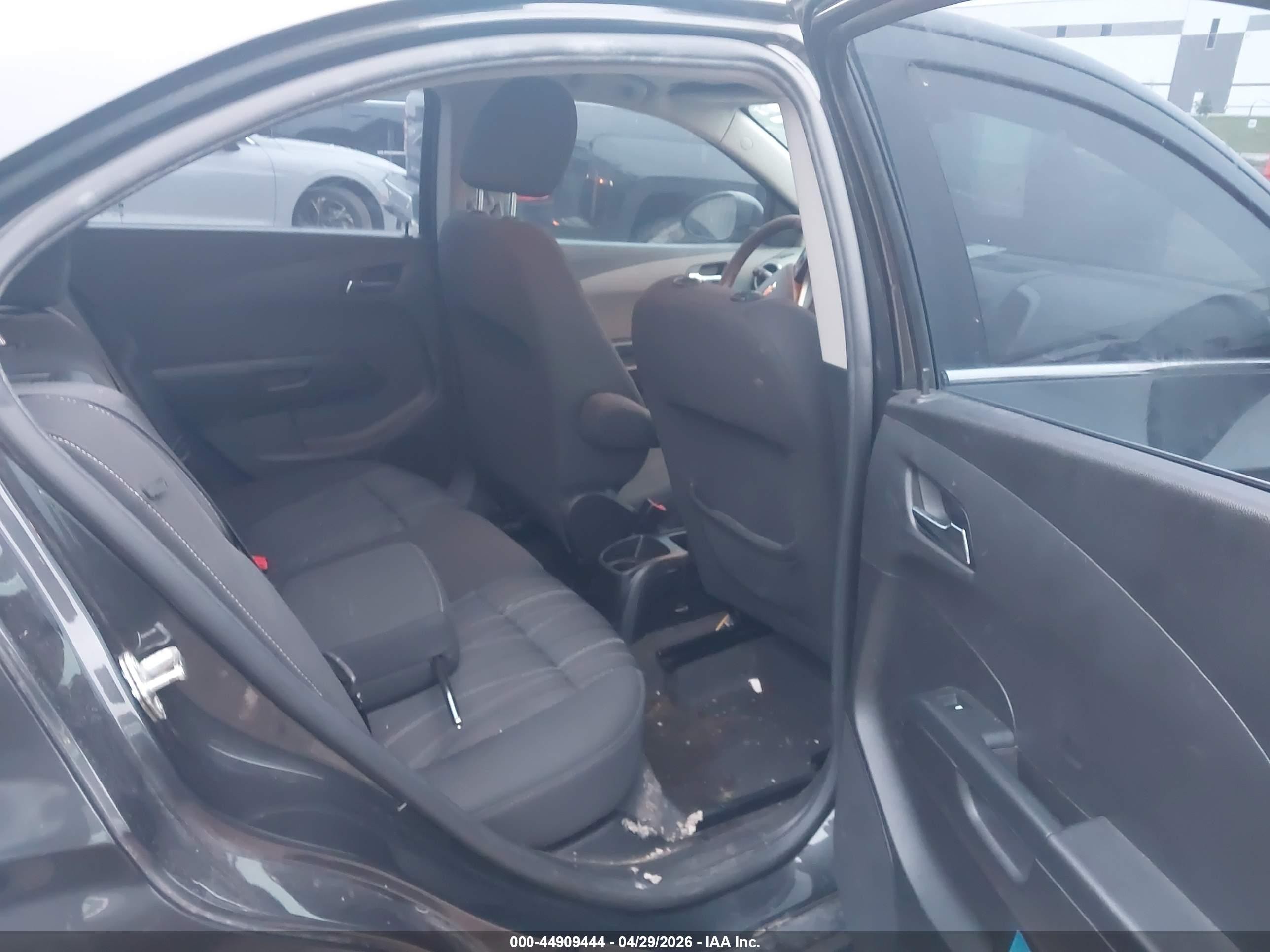 2015 Chevrolet Sonic Lt Auto Черный vin: 1G1JC5SH7F4155568