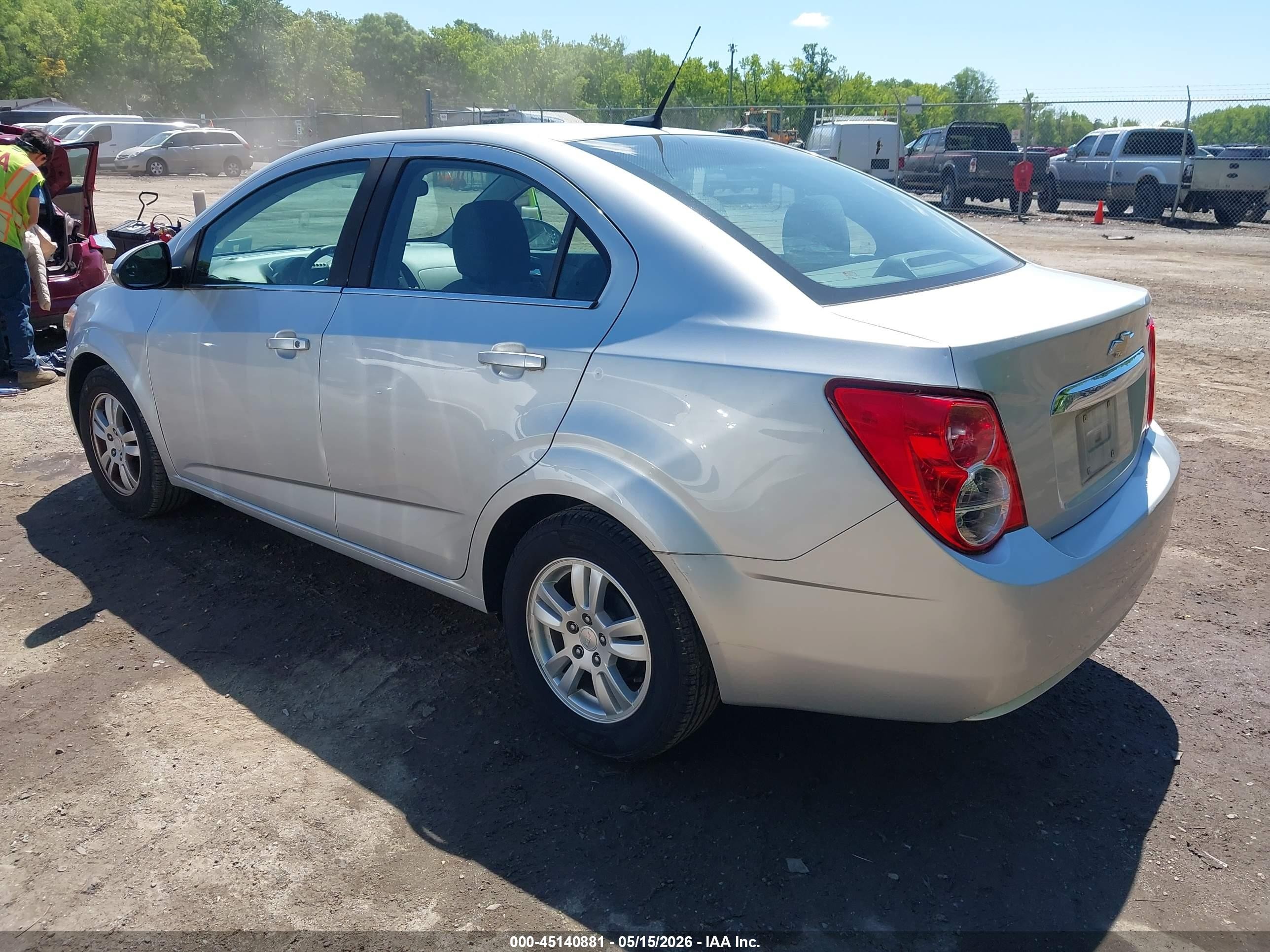 2013 Chevrolet Sonic Lt Auto Silver vin: 1G1JC5SH8D4160226