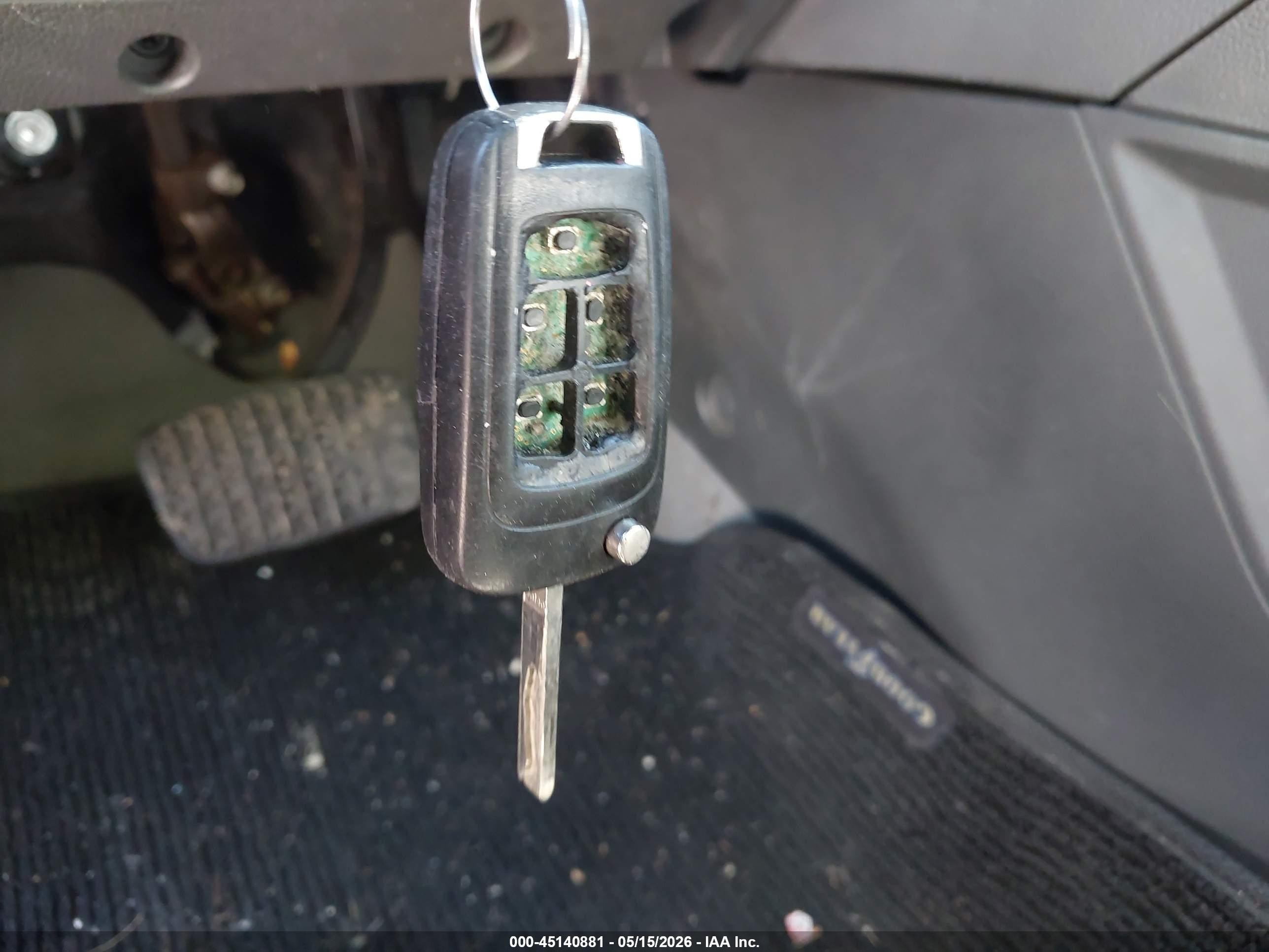 2013 Chevrolet Sonic Lt Auto Silver vin: 1G1JC5SH8D4160226
