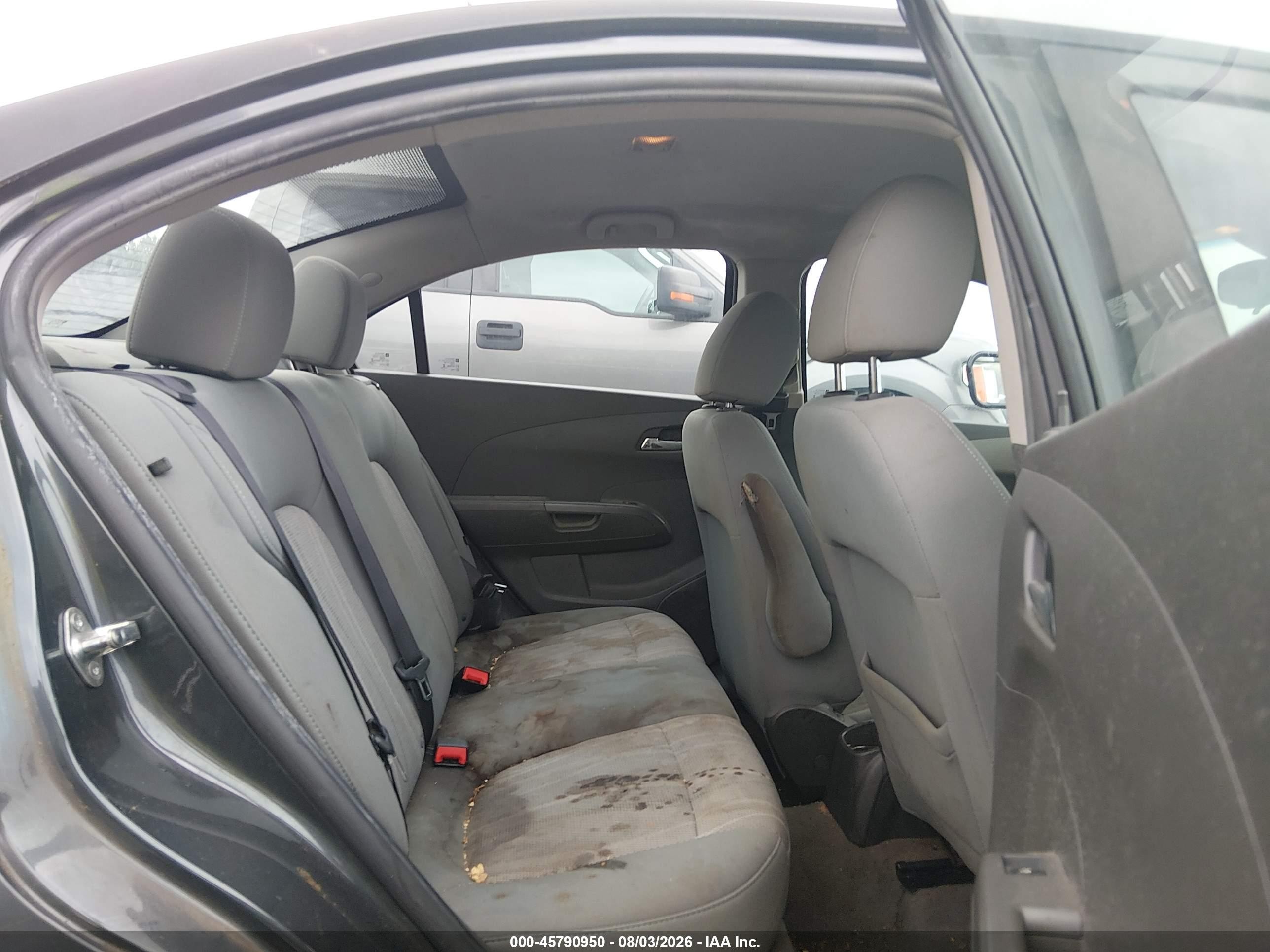 2013 Chevrolet Sonic Lt Auto Gray vin: 1G1JC5SH8D4166947